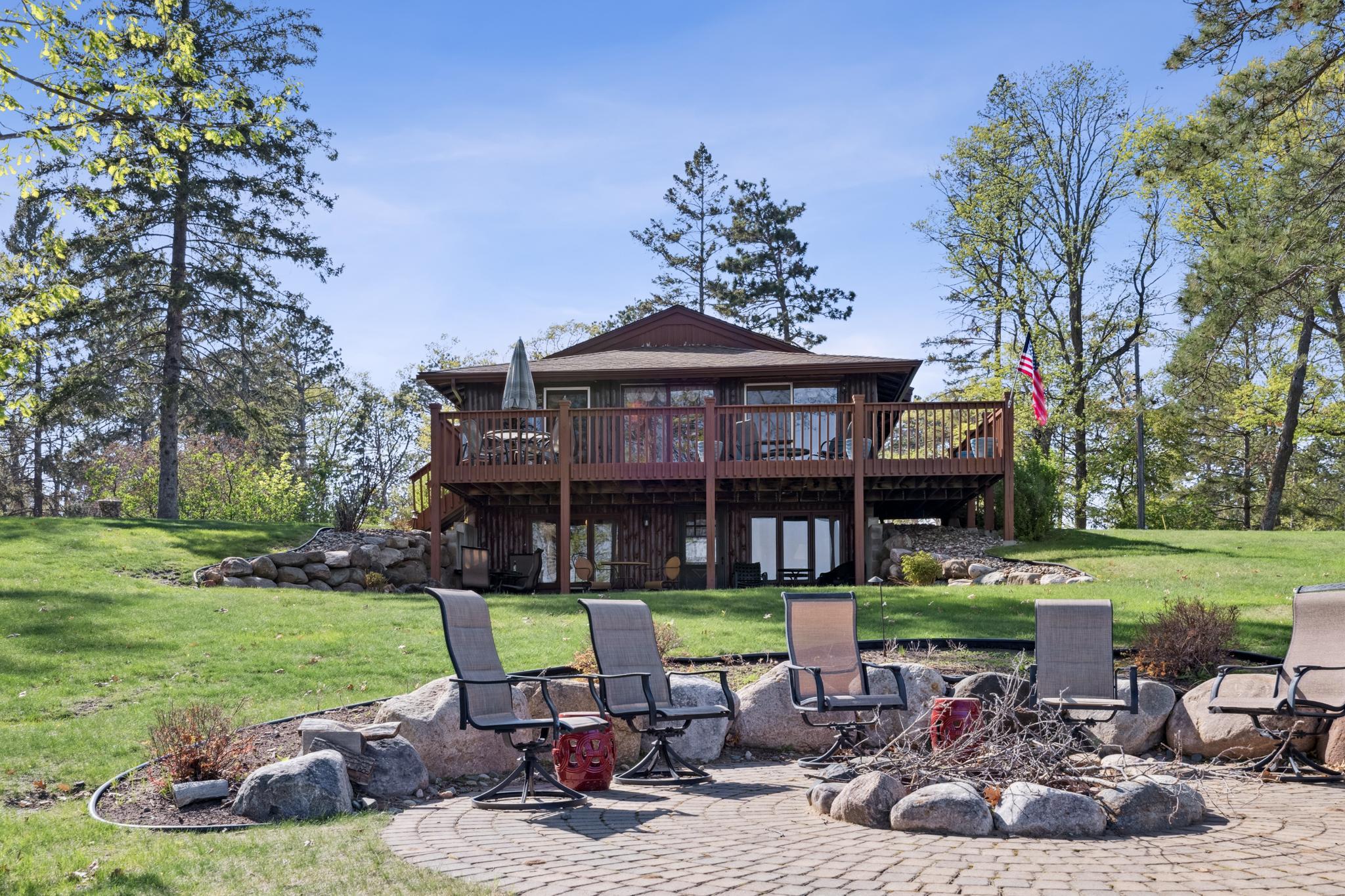 35592 W Shore Drive