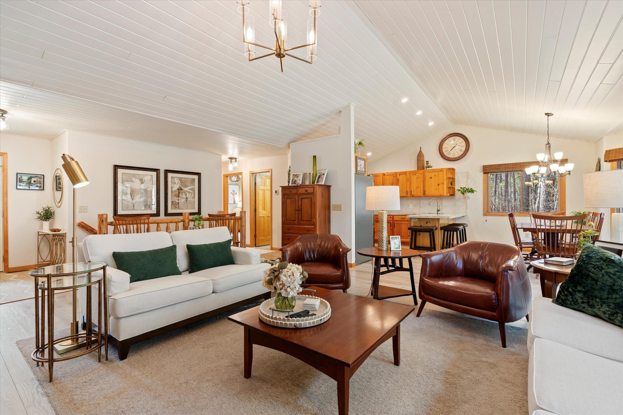 7772 Chickasaw Circle