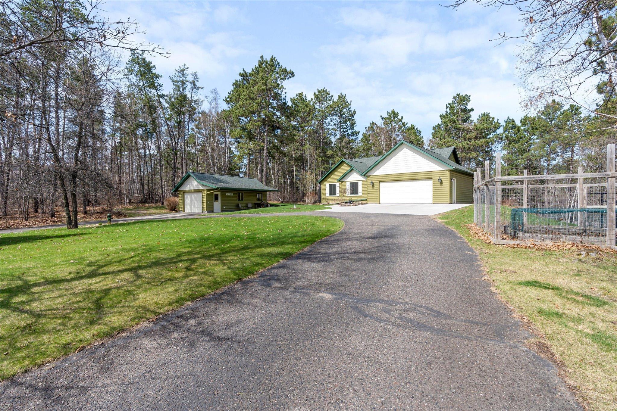 7772 Chickasaw Circle