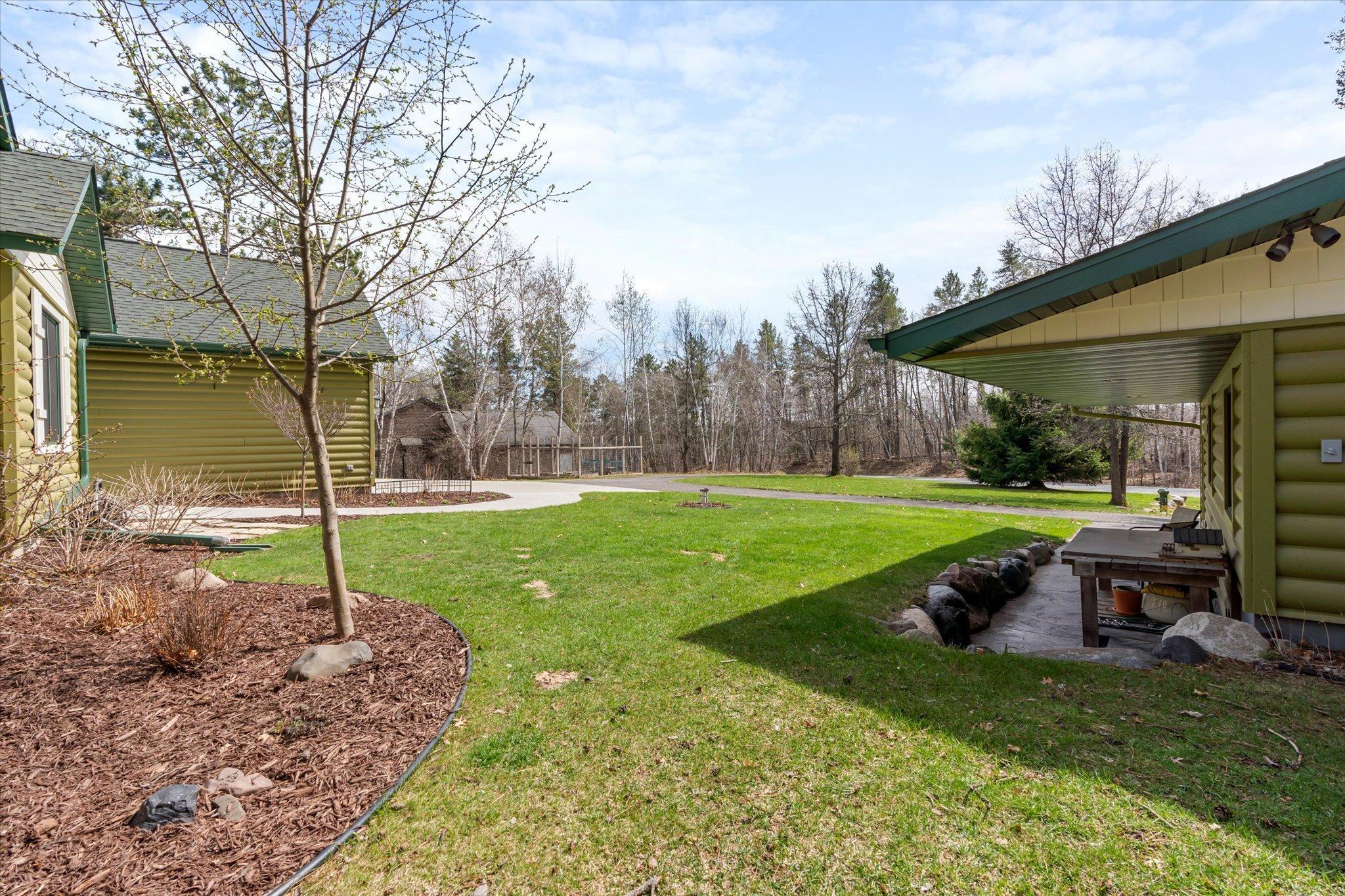 7772 Chickasaw Circle