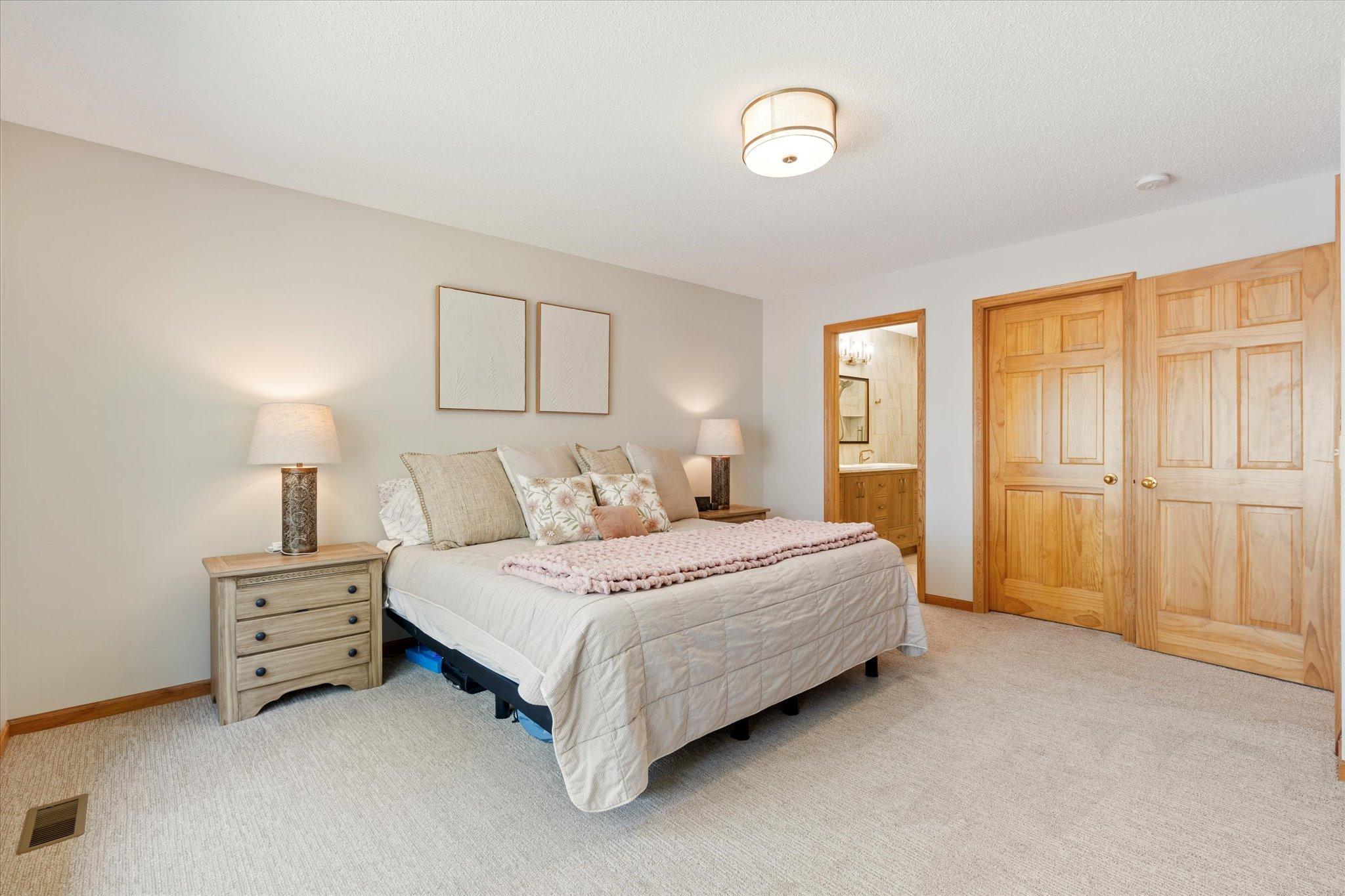 7772 Chickasaw Circle