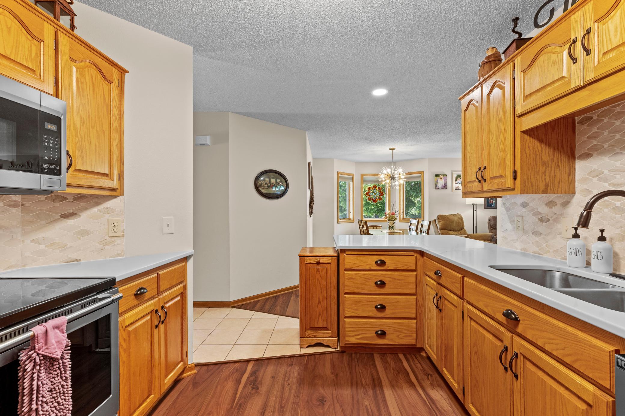 2520 Crestview Lane