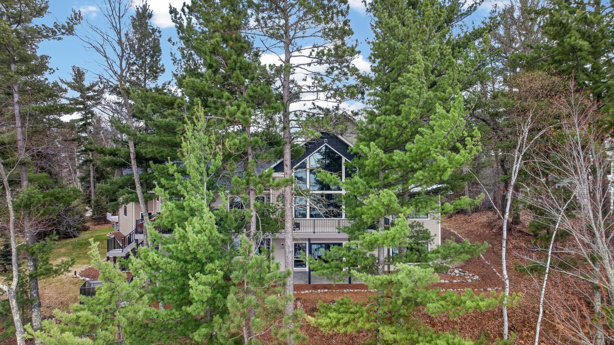 2100 Norway Pine Road SW