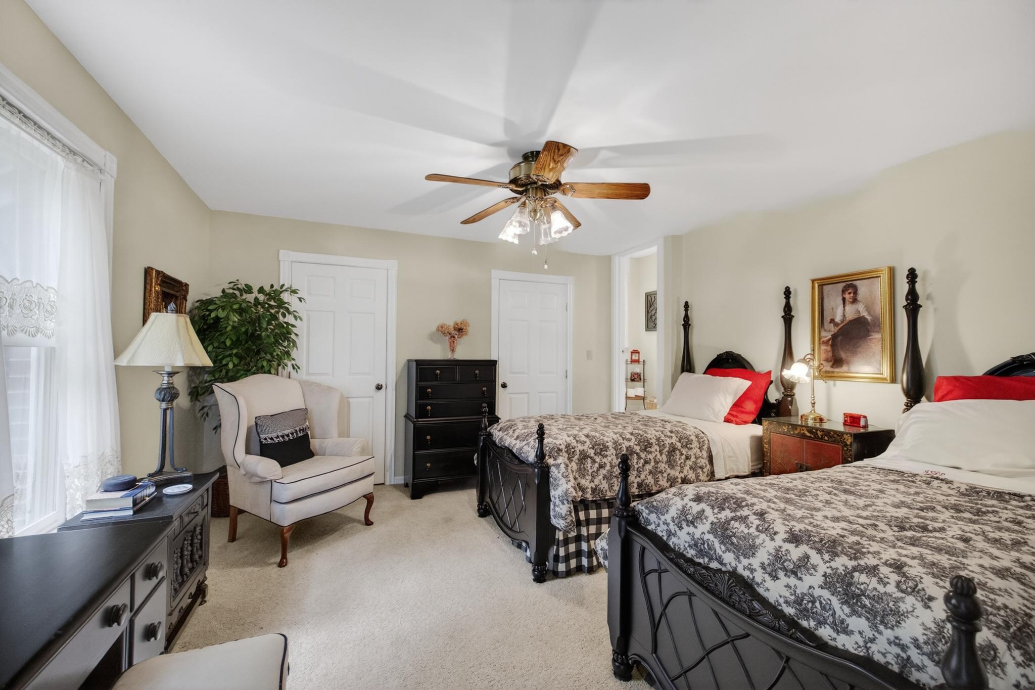 10443 Wabigoniss Shores