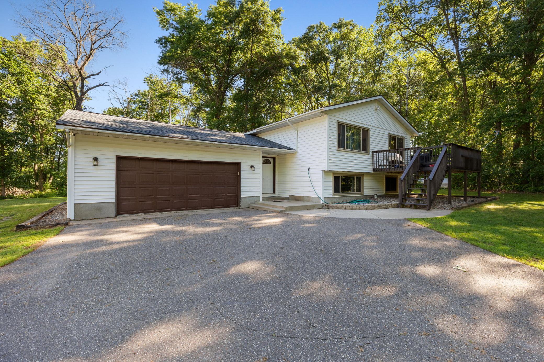 16046 Woodrow Road