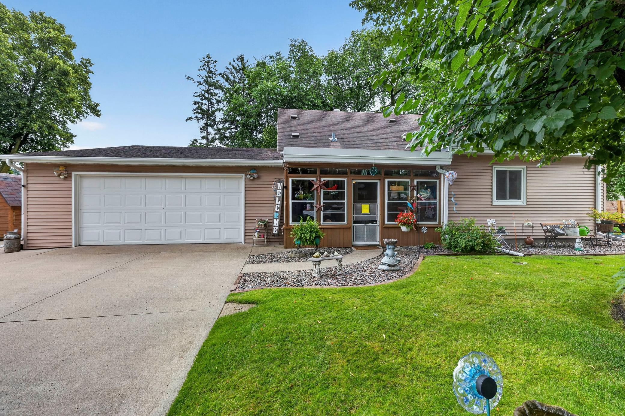 1112 Pine Tree Boulevard