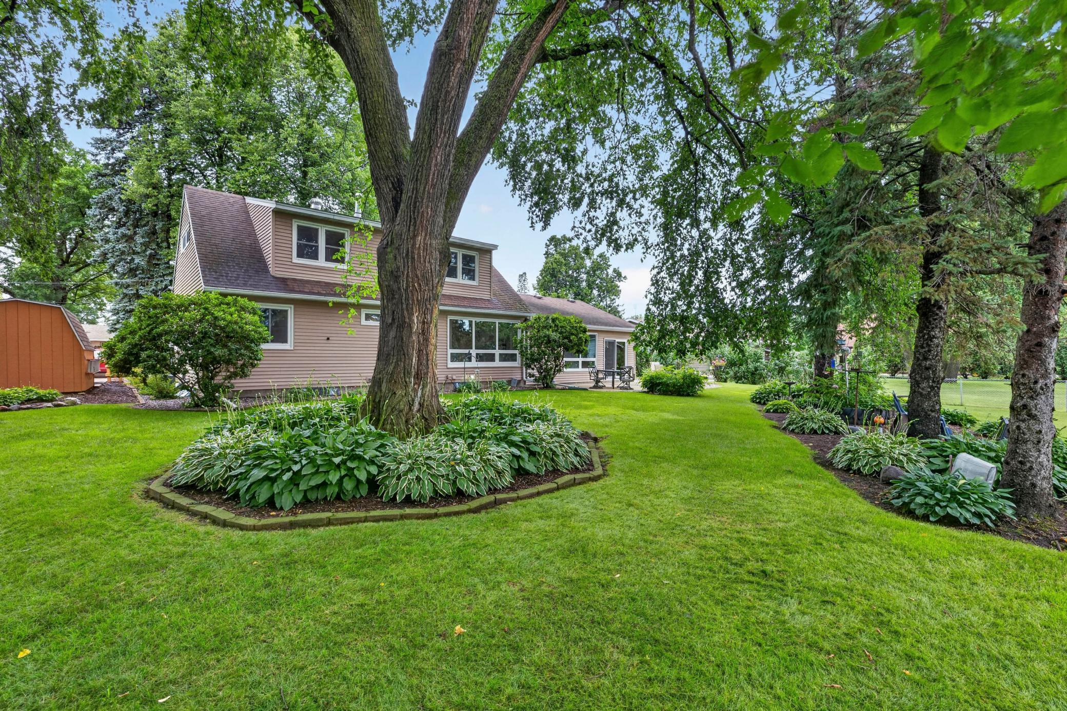 1112 Pine Tree Boulevard
