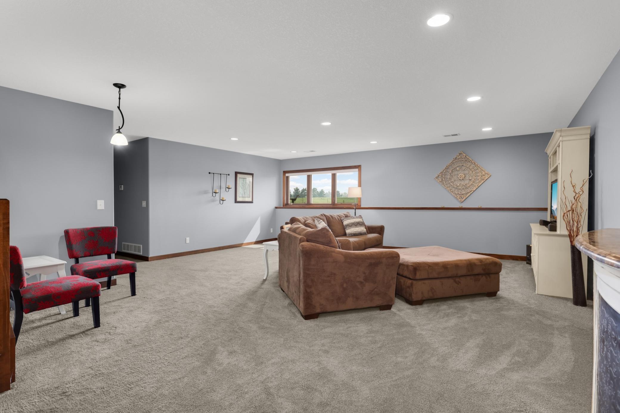 12836 96th Street NE