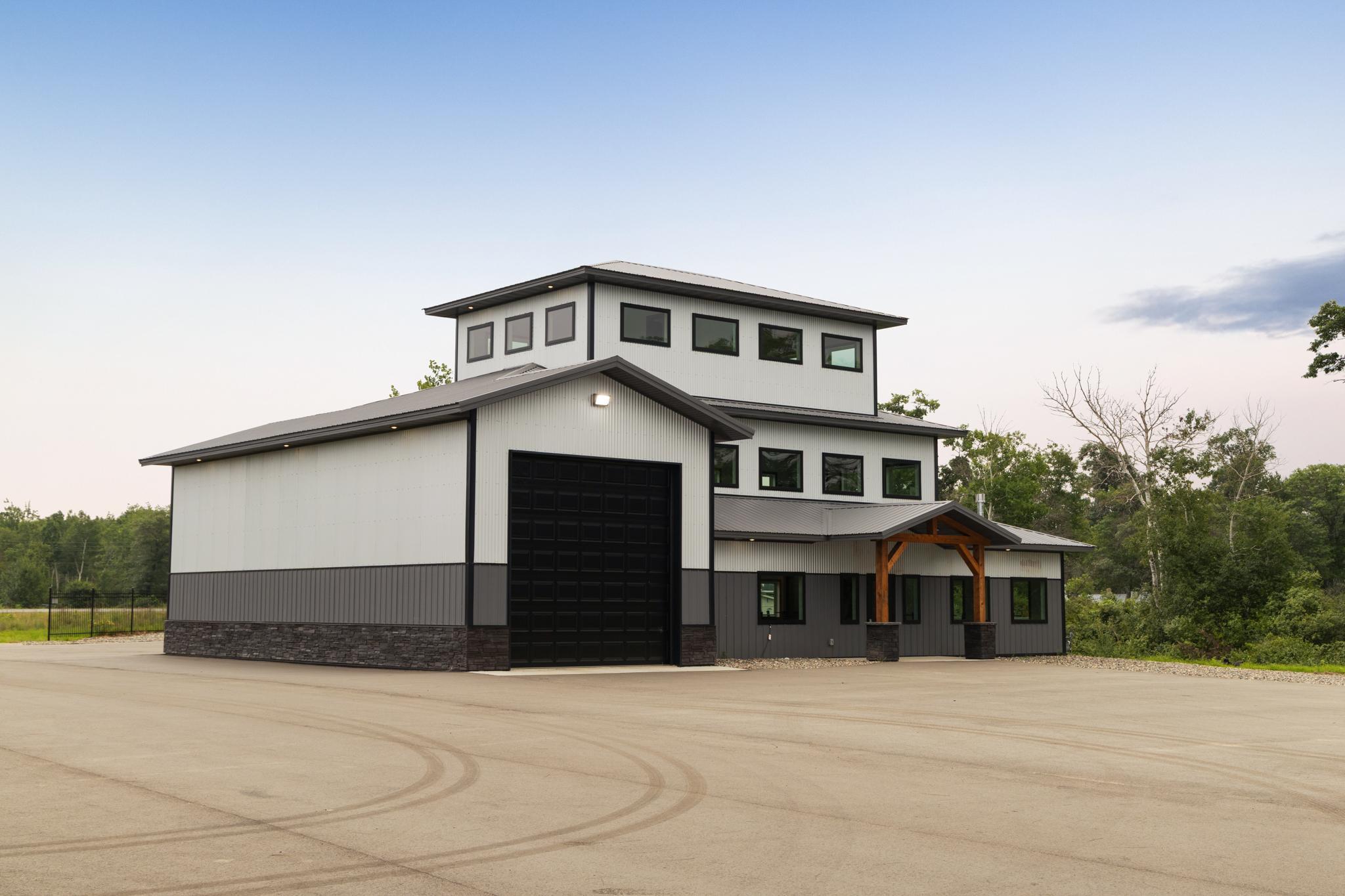 4542 Brady Blvd.