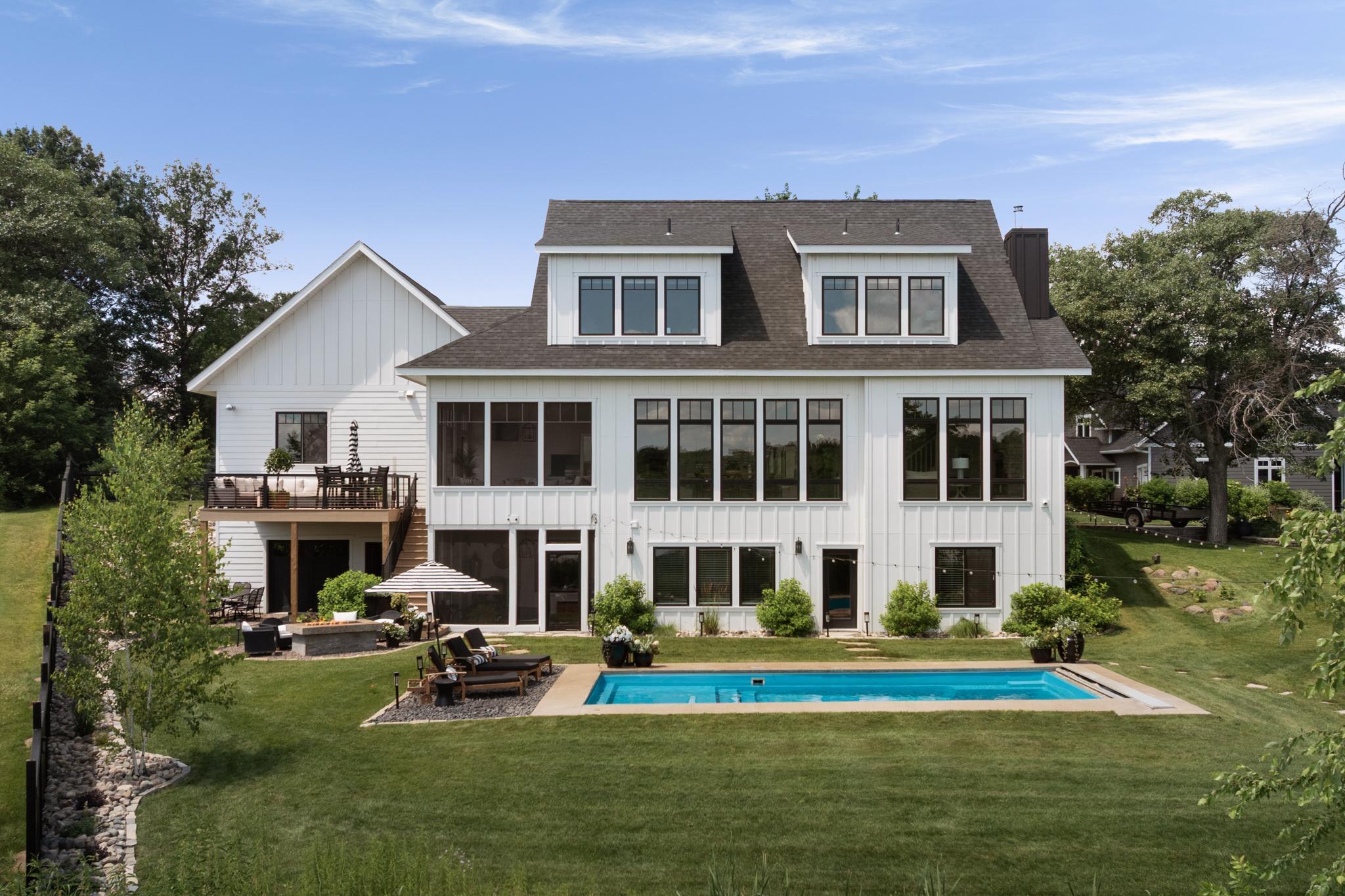 19522 Love Lake Road