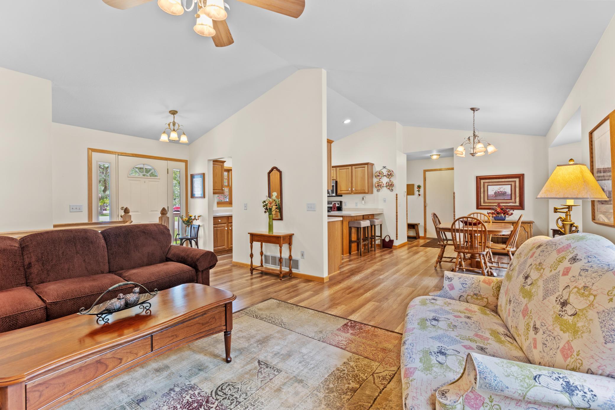 13867 Knollwood Drive