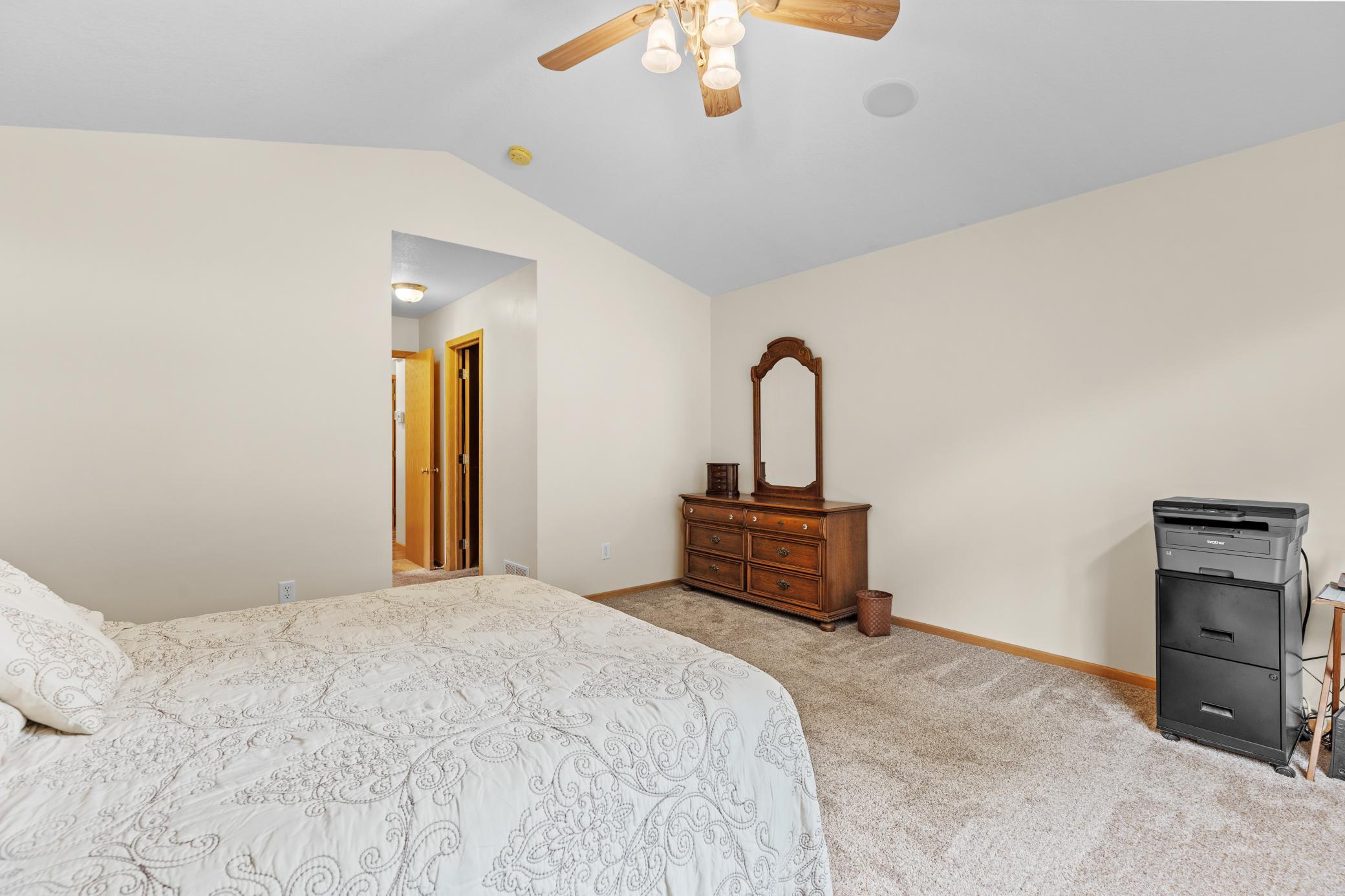 13867 Knollwood Drive