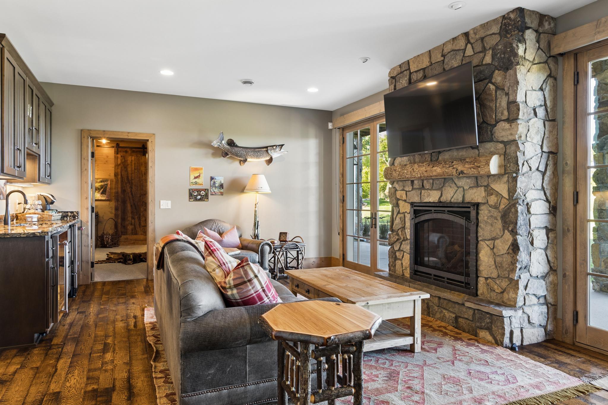 10814 Herschel River Road