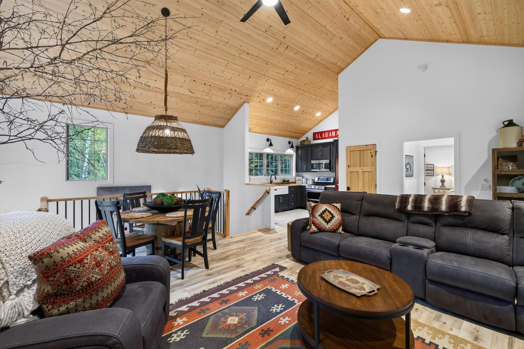 10814 Herschel River Road