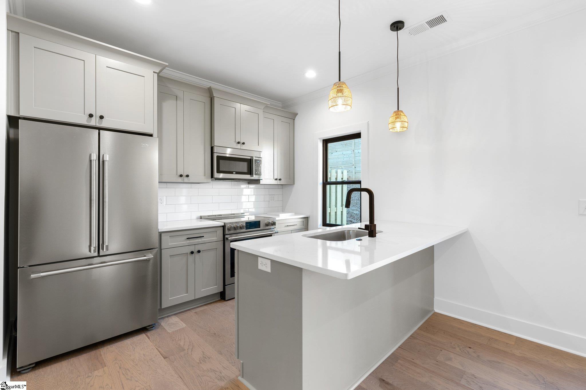 1004 Green Avenue Lot 8