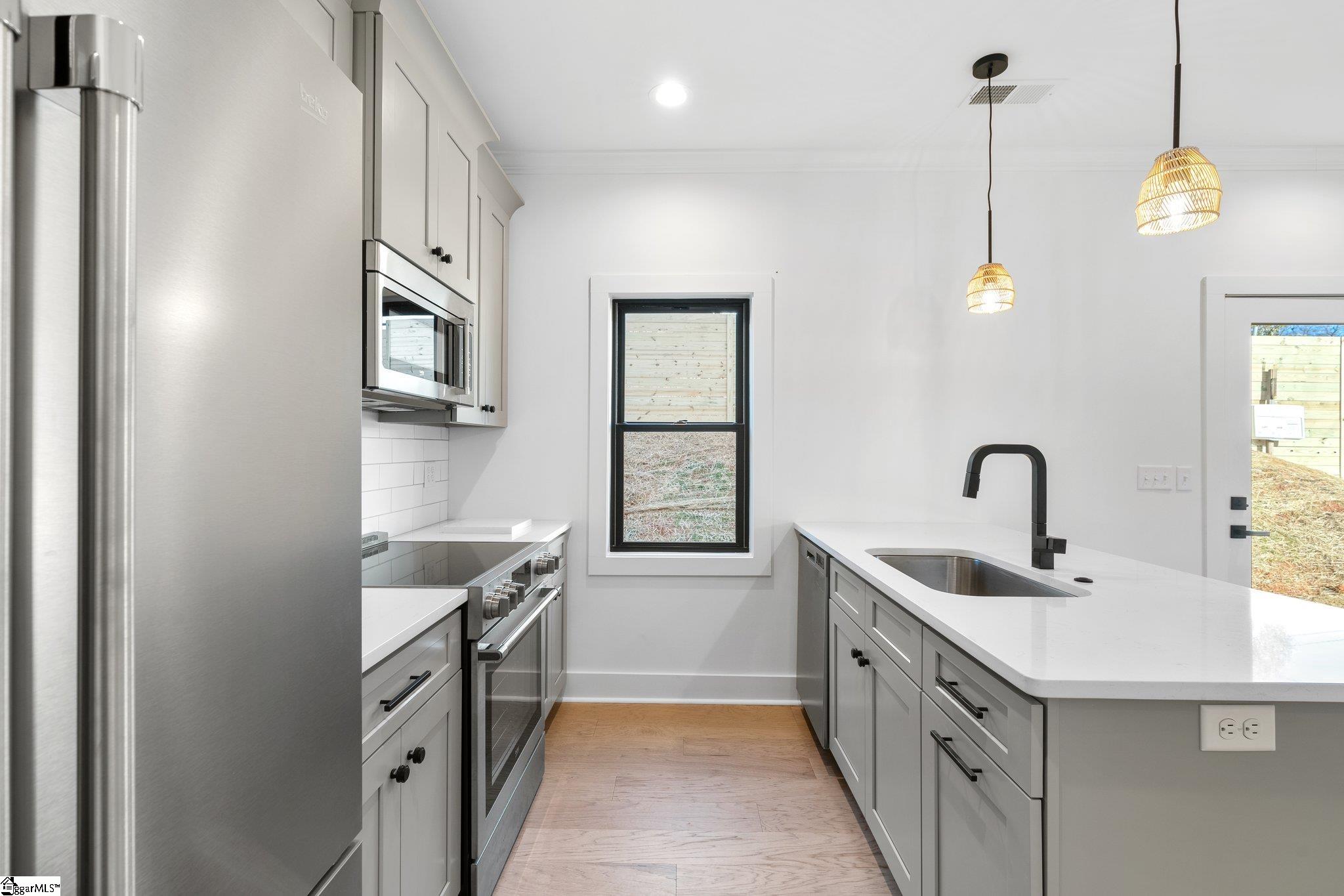 1004 Green Avenue Lot 8