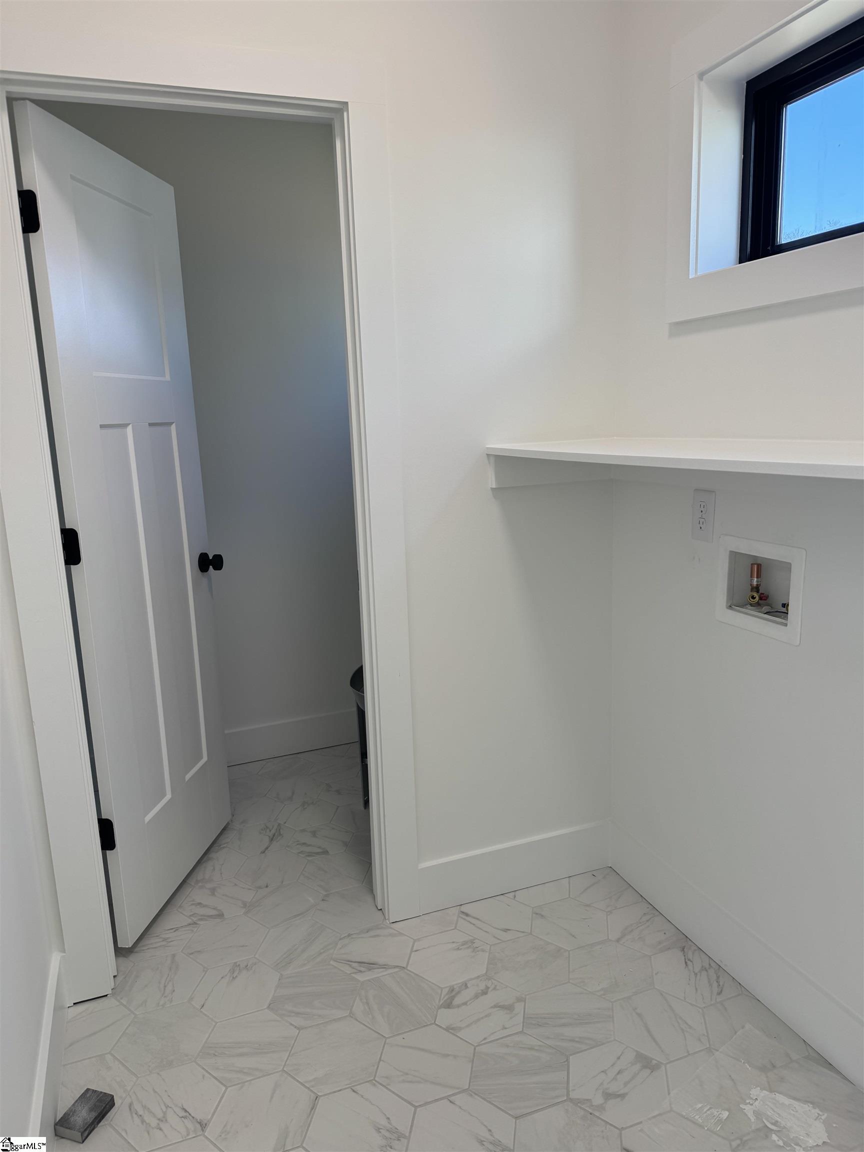 214 Ackert Way, Greenville