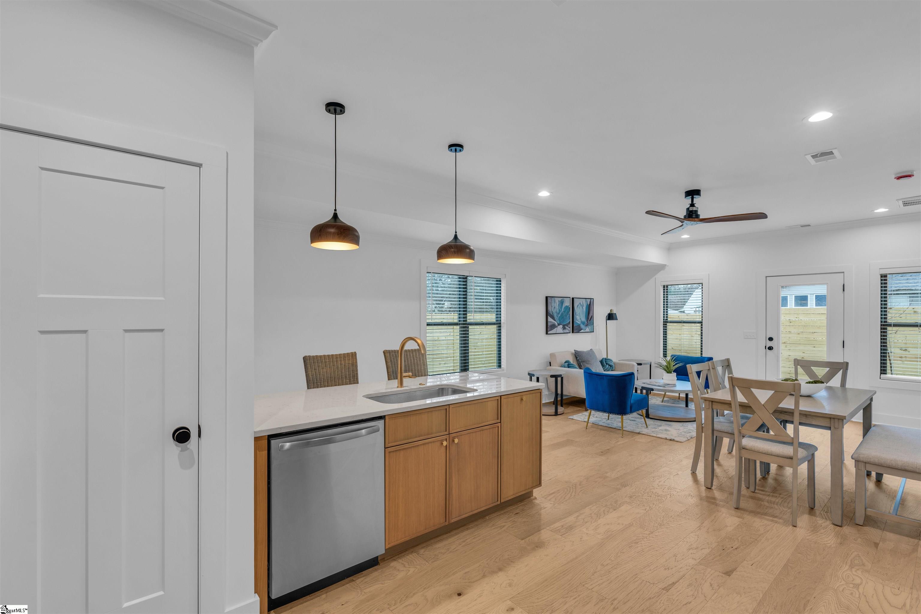 214 Ackert Way, Greenville