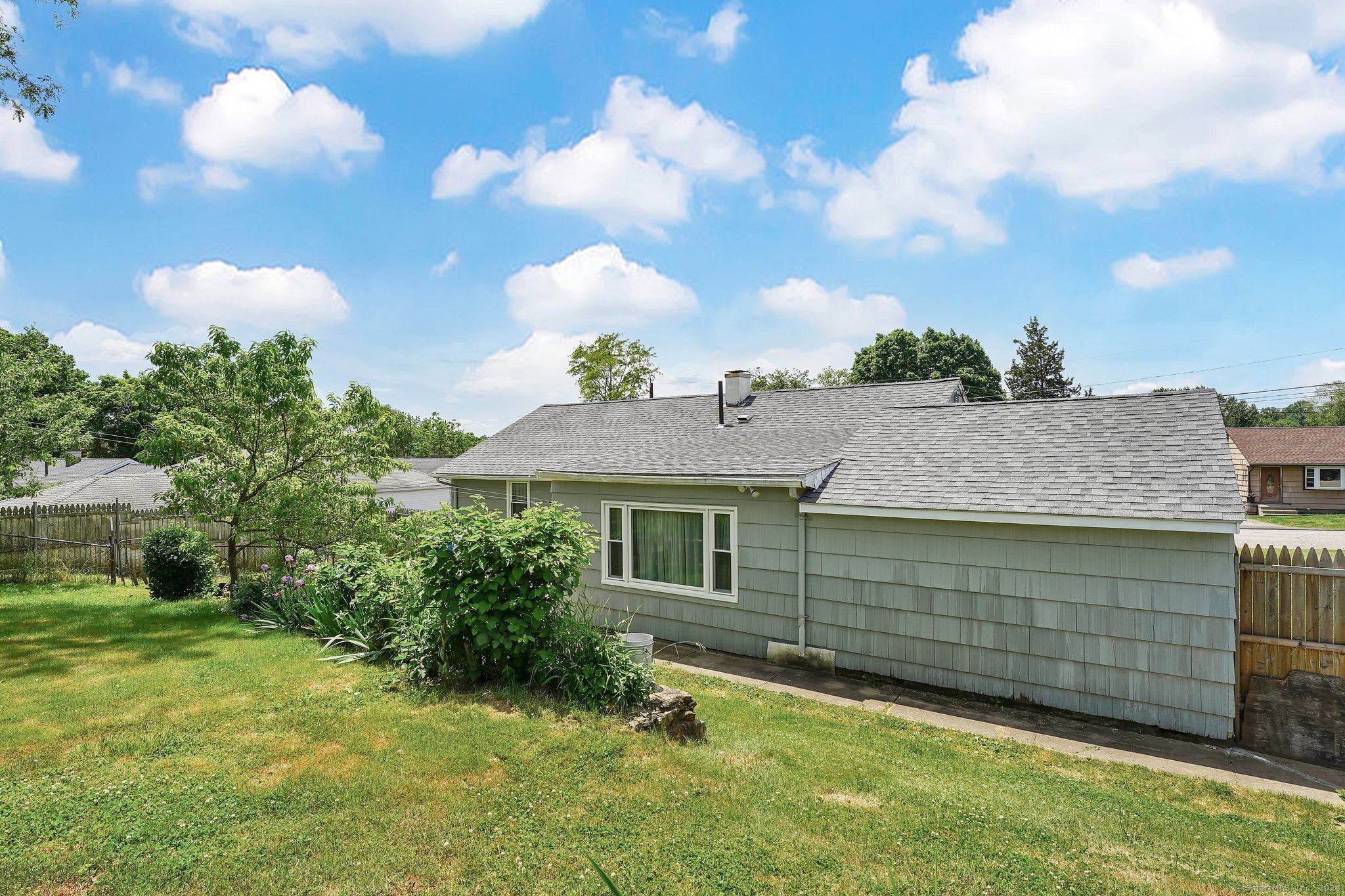 200 Little Deer Road