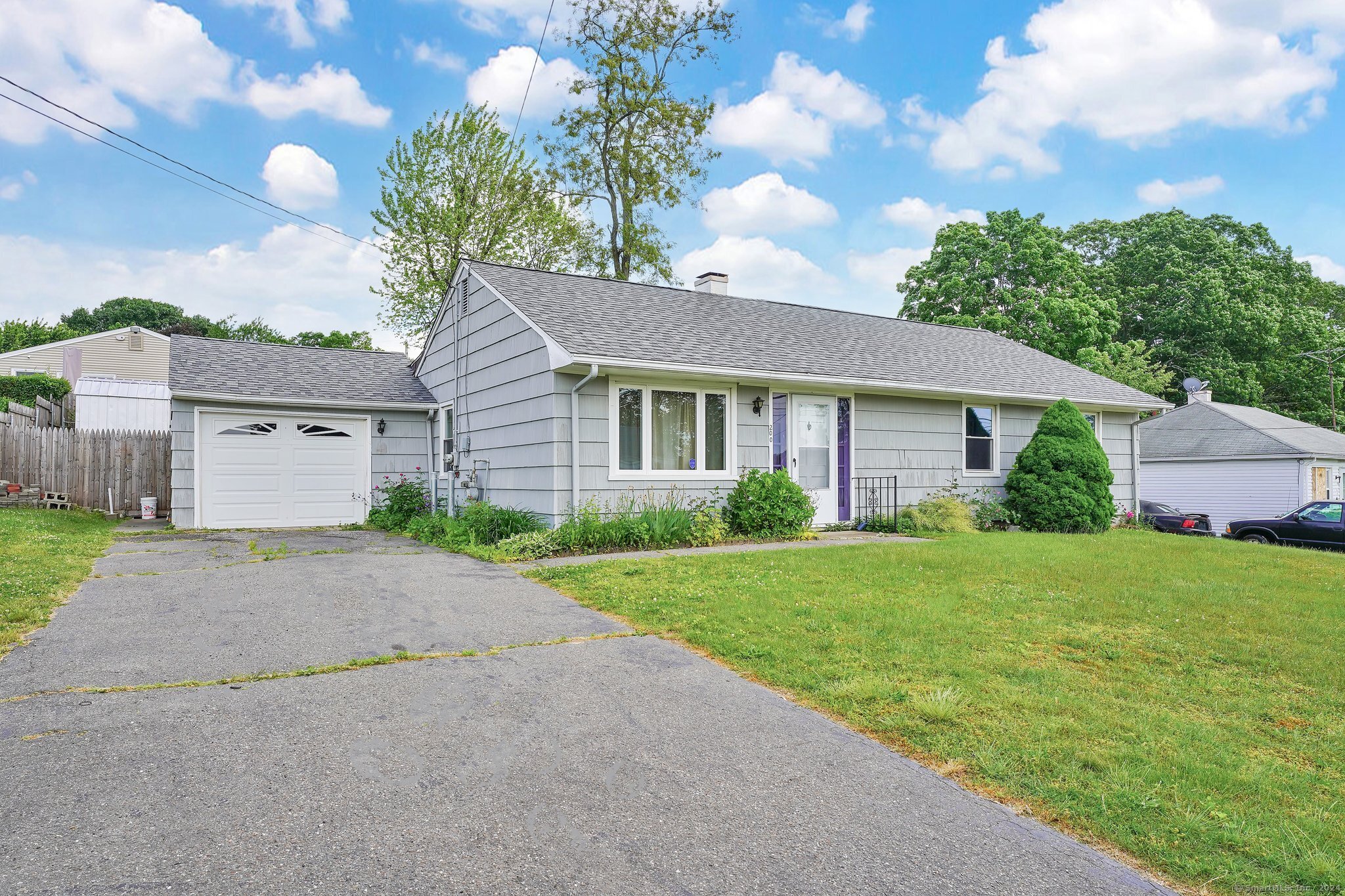 200 Little Deer Road