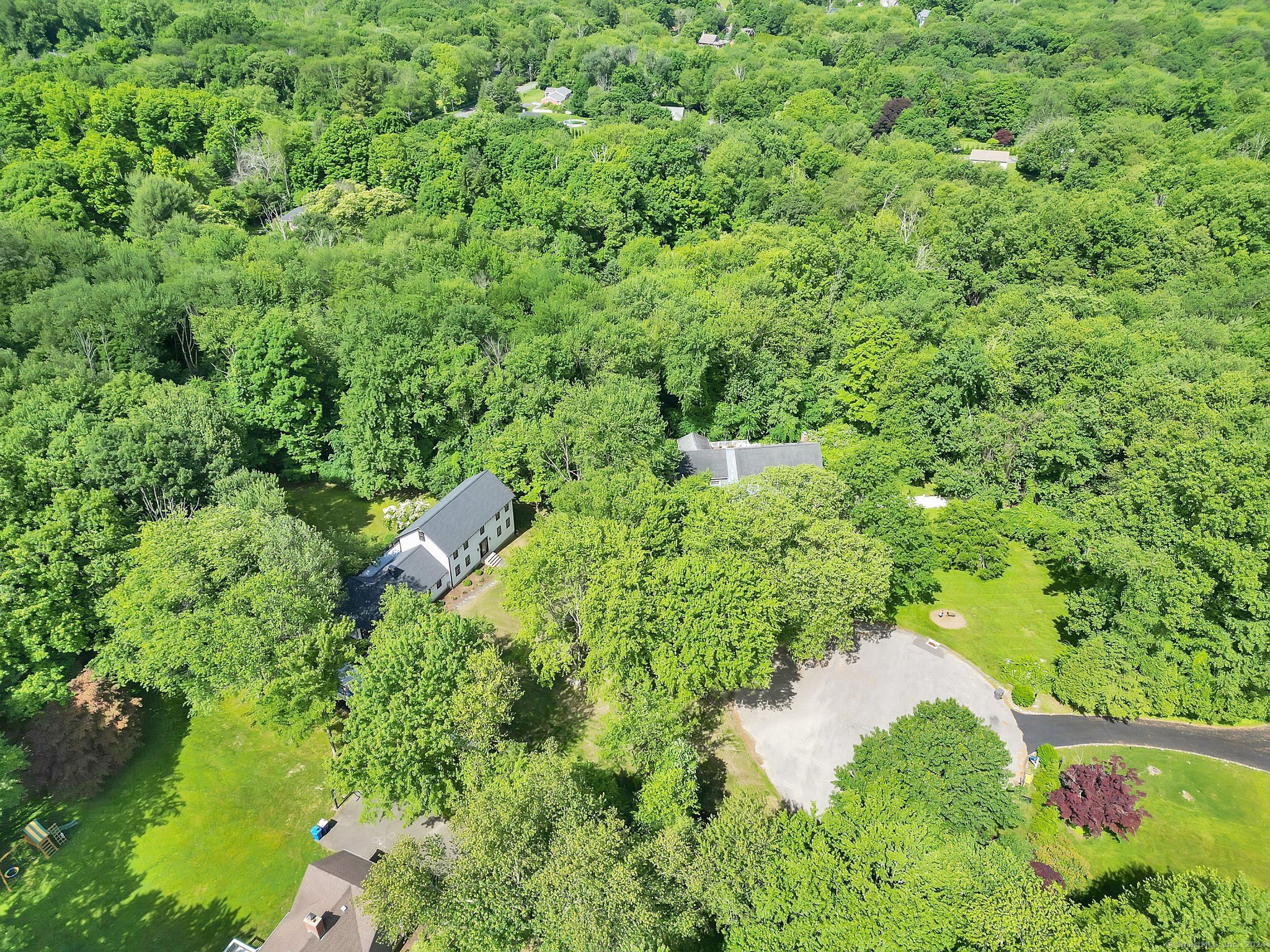 29 Colonial Drive