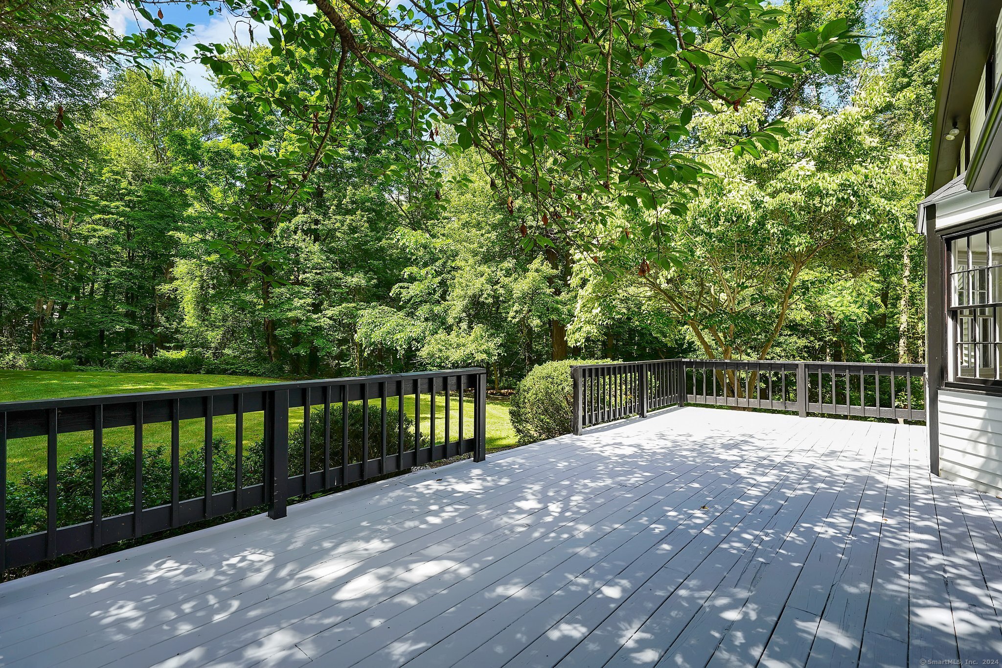 29 Colonial Drive