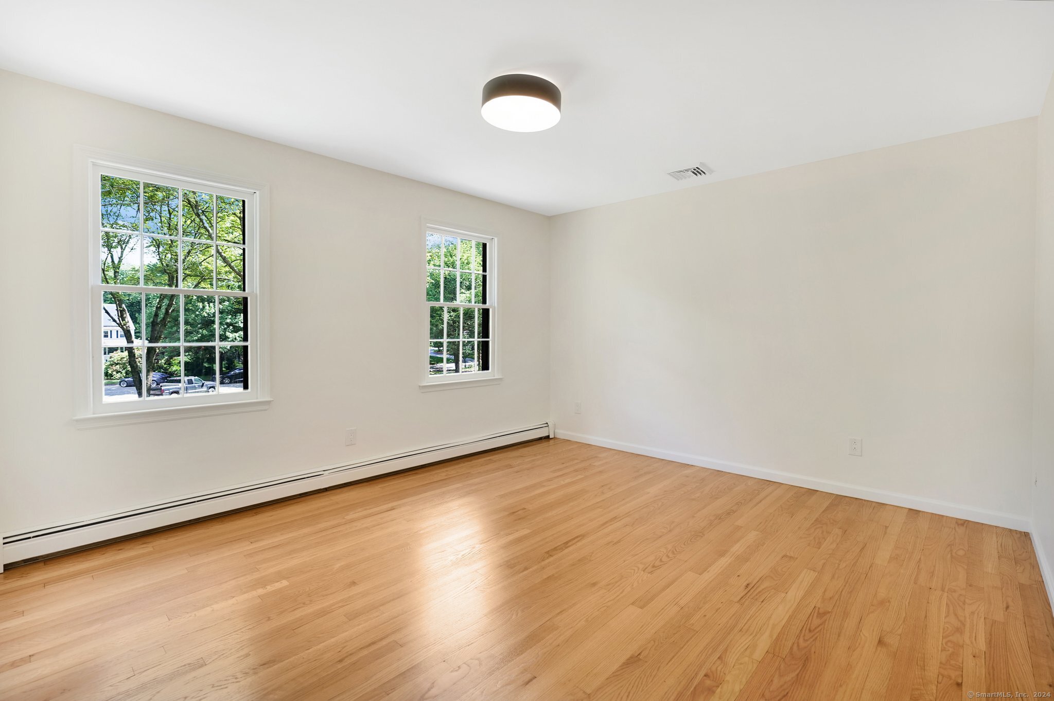 29 Colonial Drive