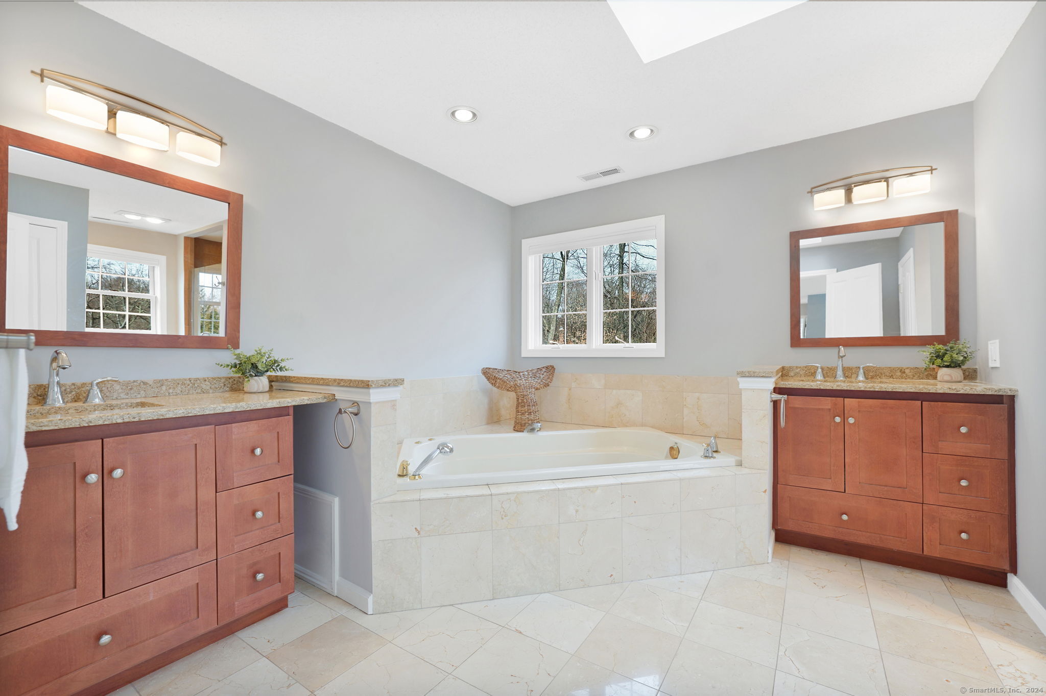 45 Admiral Drive
