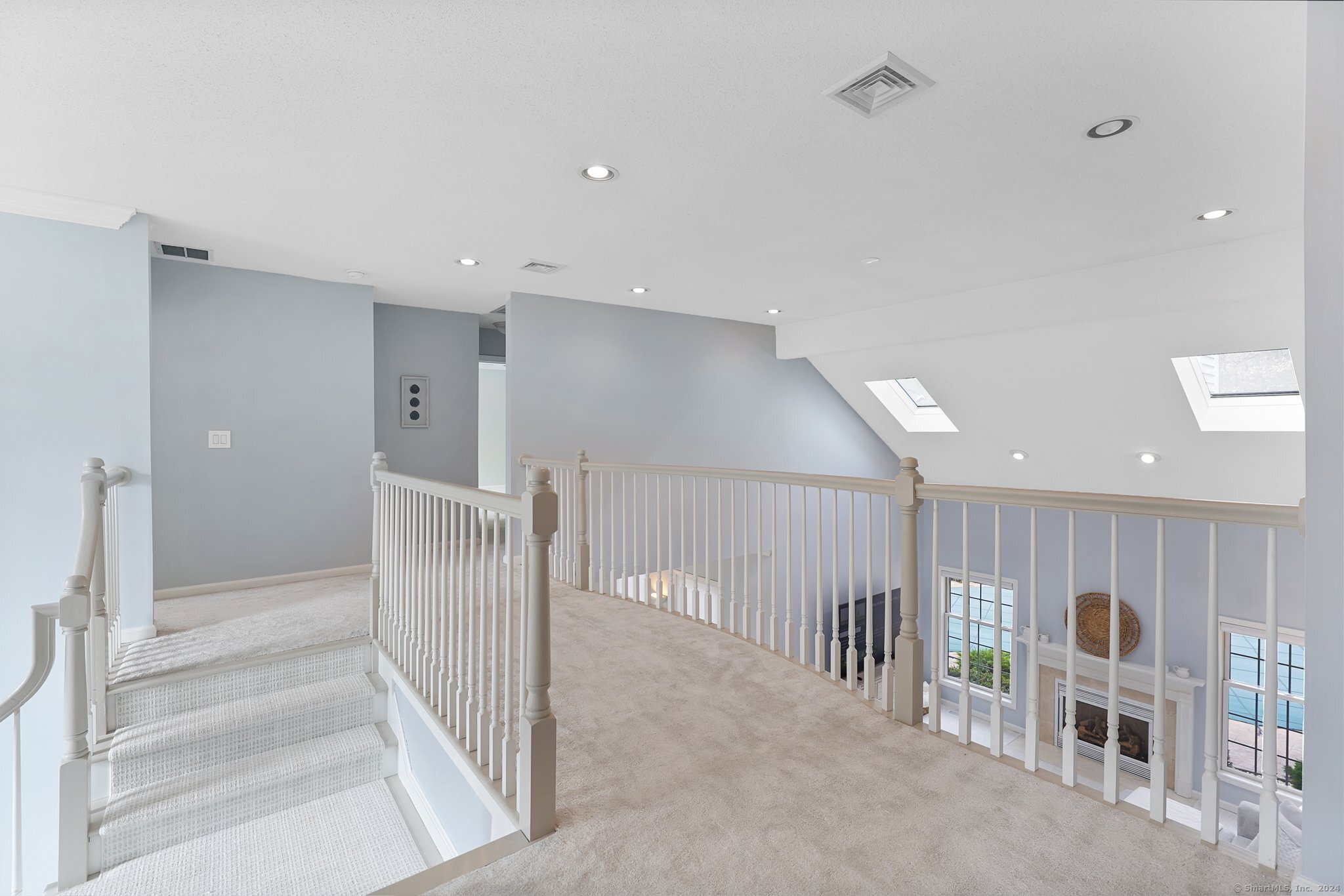 45 Admiral Drive