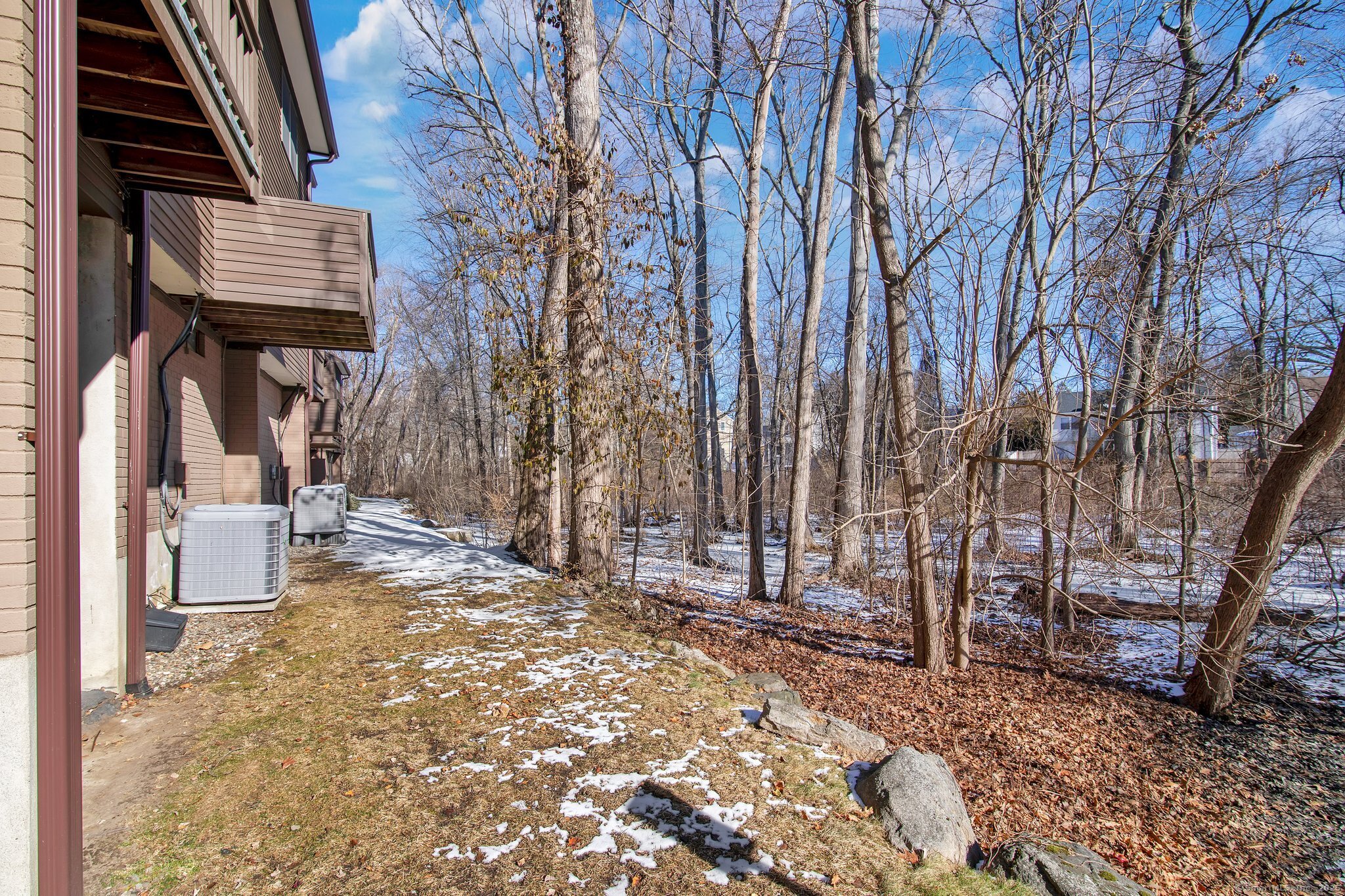 136 Newtown Avenue APT 6
