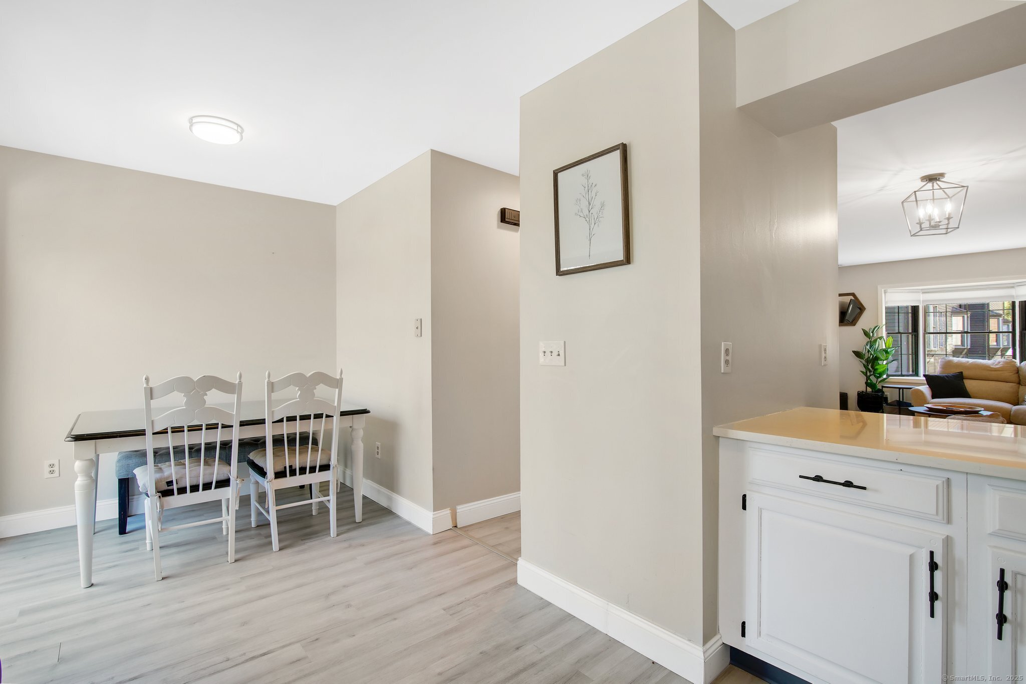 136 Newtown Avenue APT 6