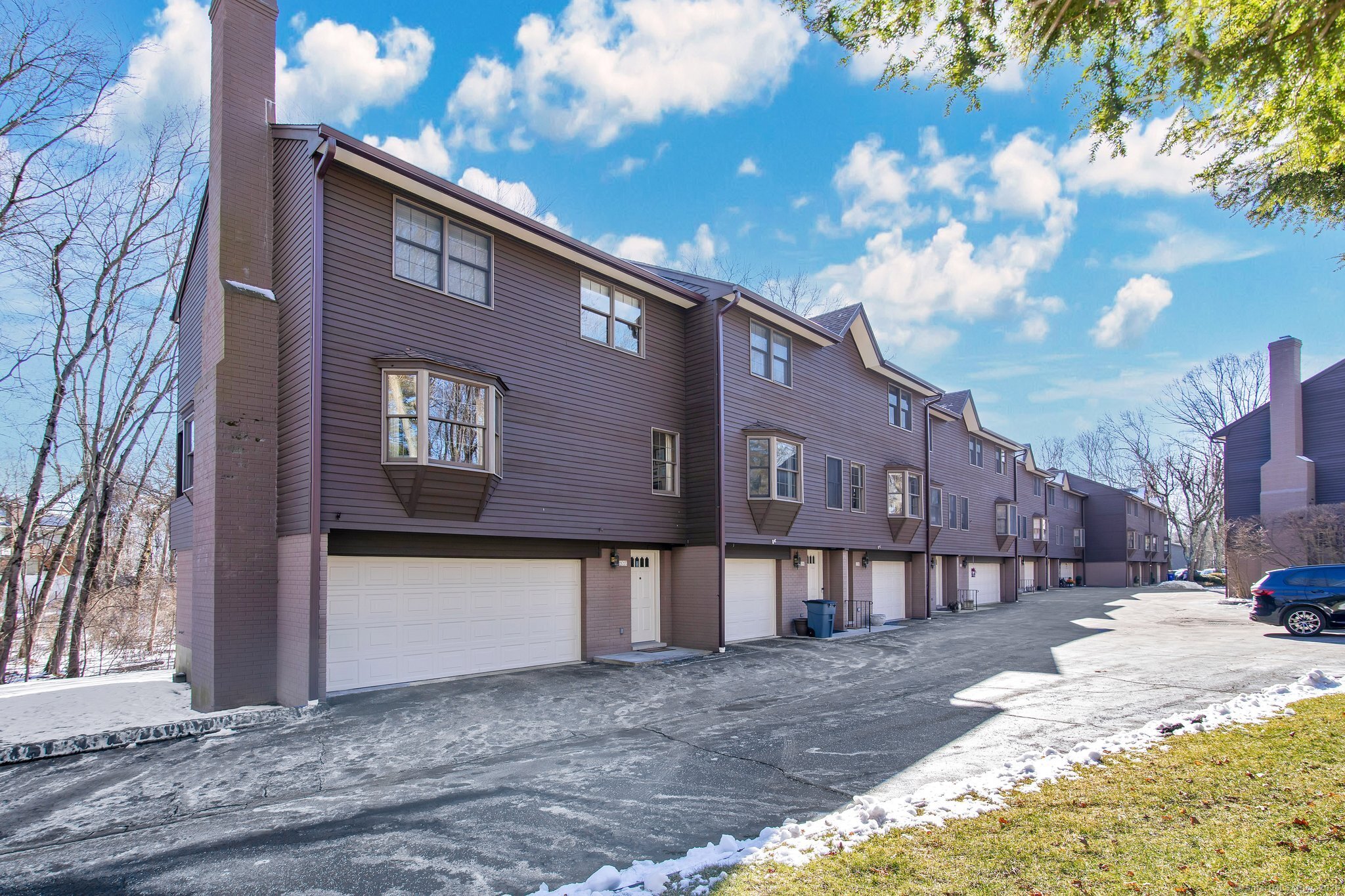 136 Newtown Avenue APT 6