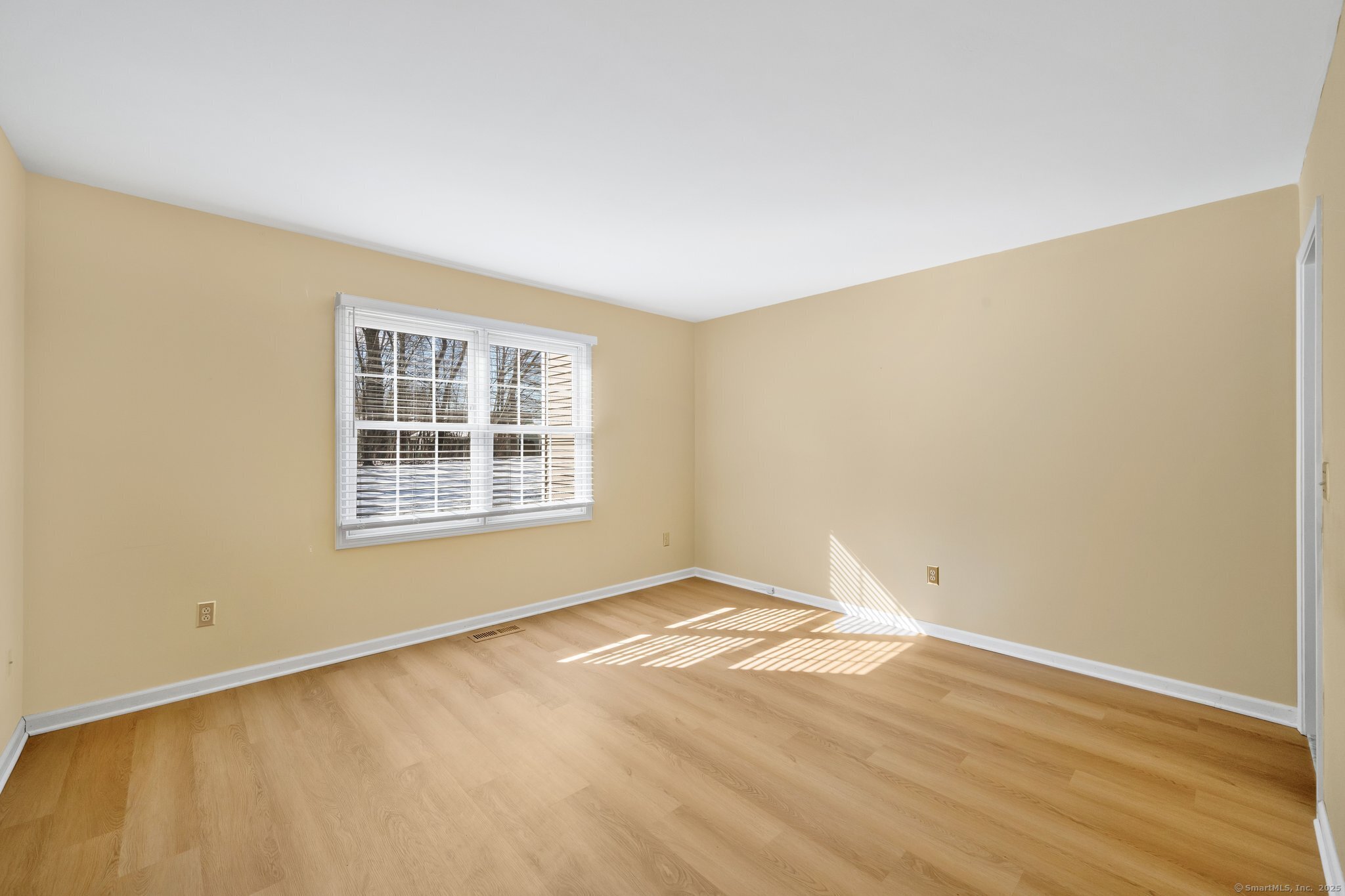 142 Highland Drive 142