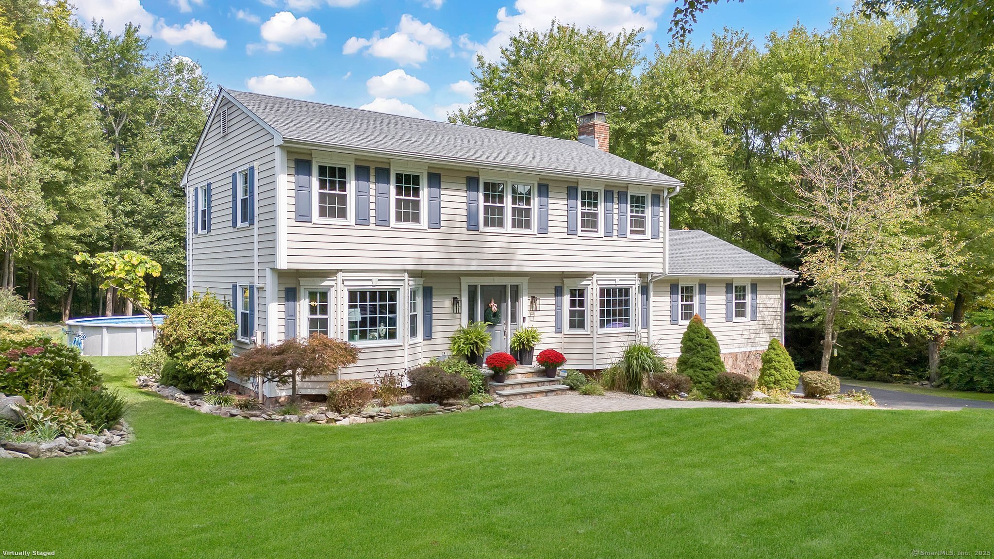 25 Deerfield Lane