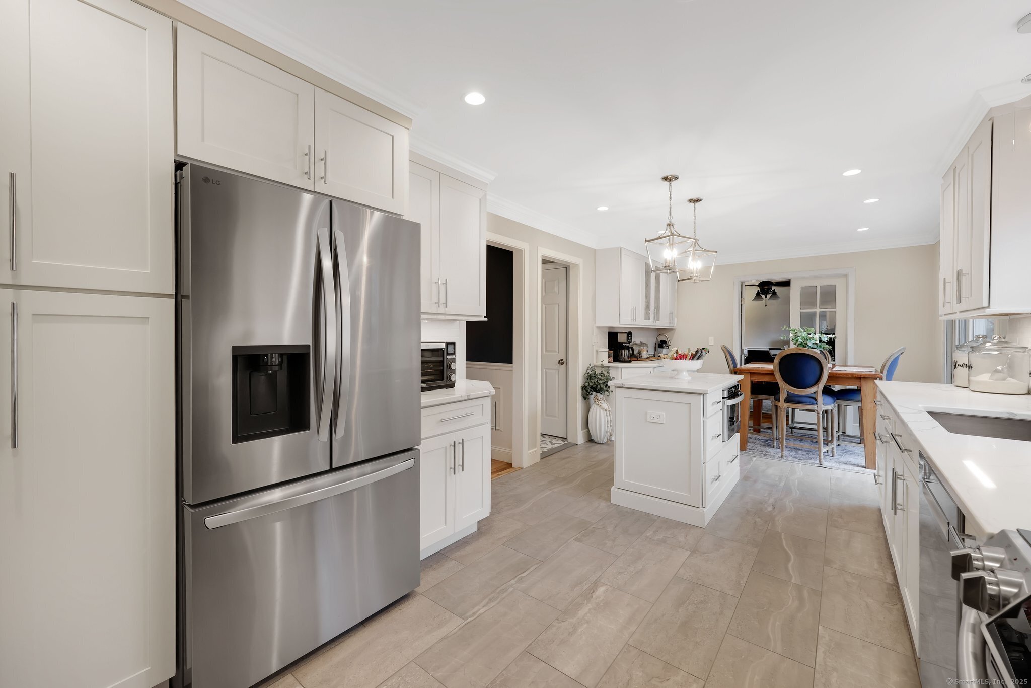 25 Deerfield Lane
