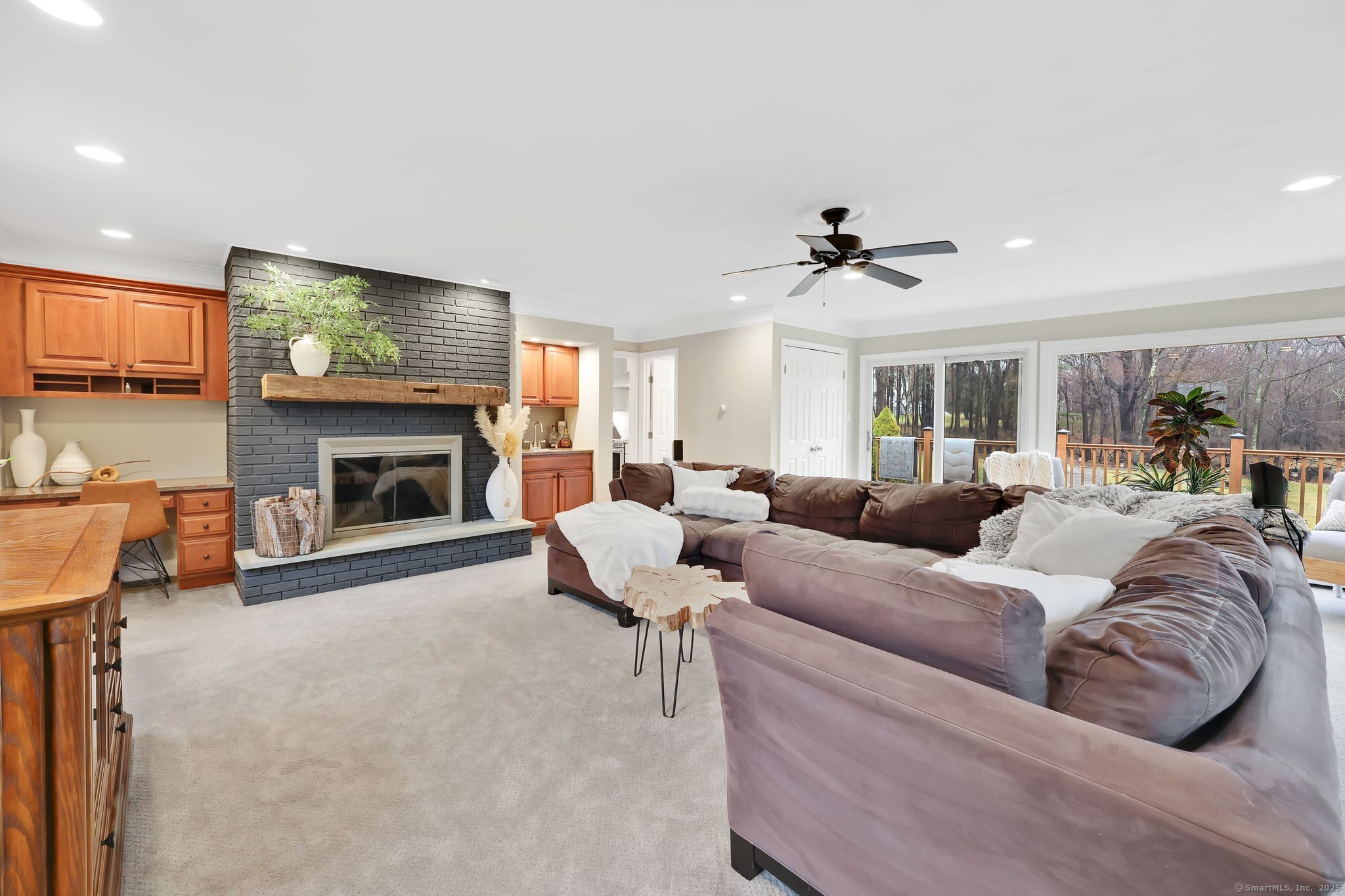 25 Deerfield Lane