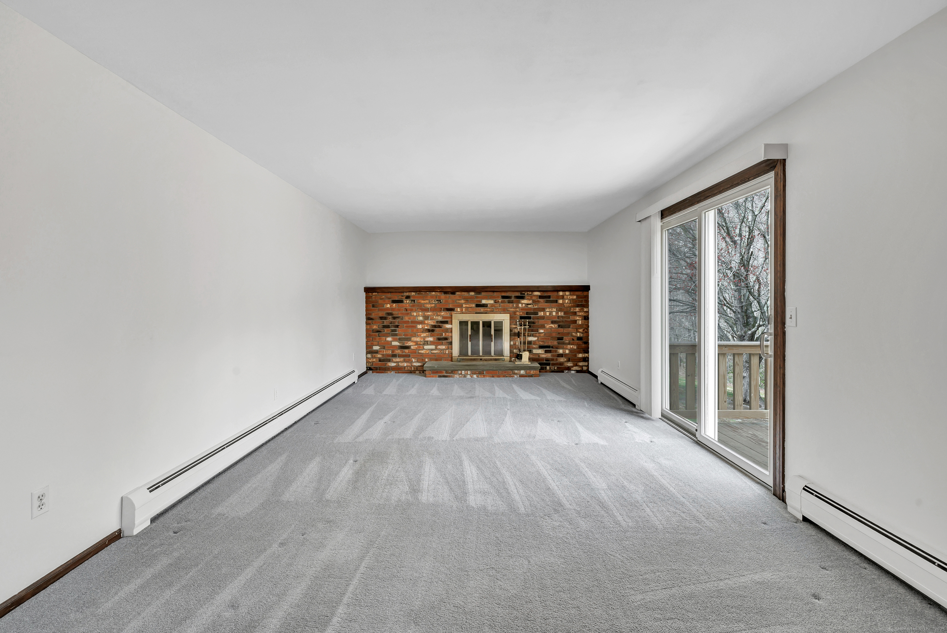 6 Lagana Lane