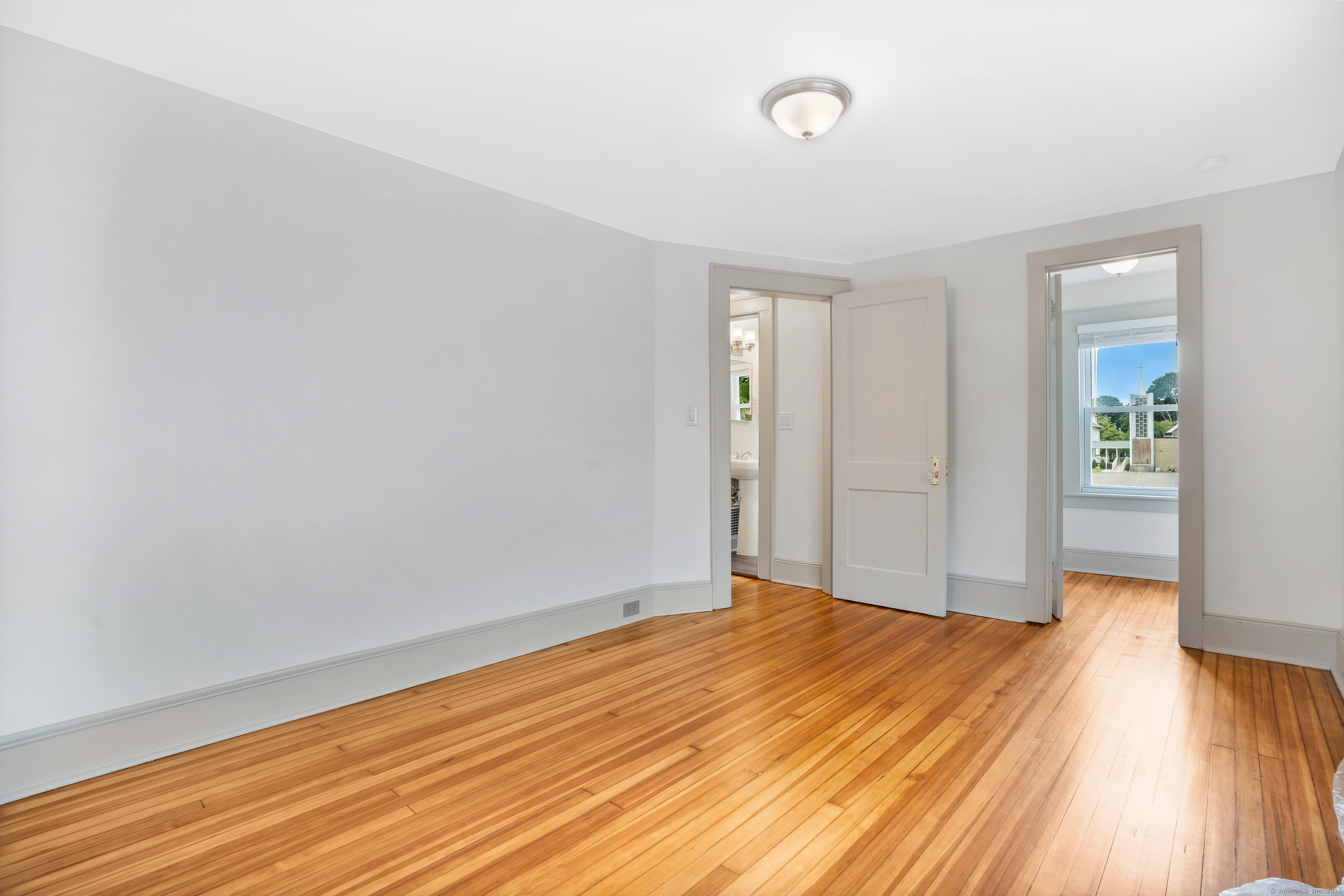 144 Beaumont Street