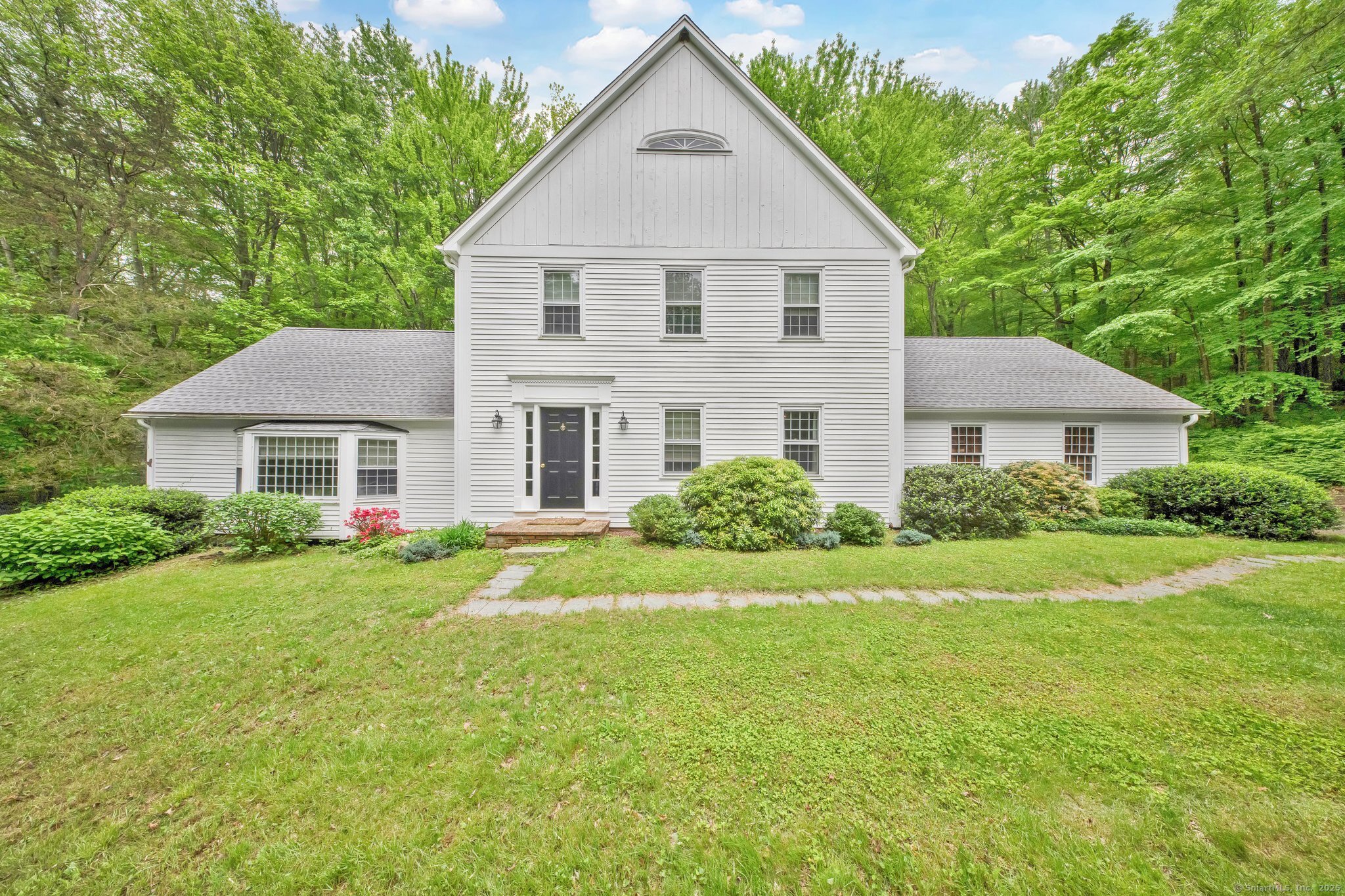 6 Cedar Circle