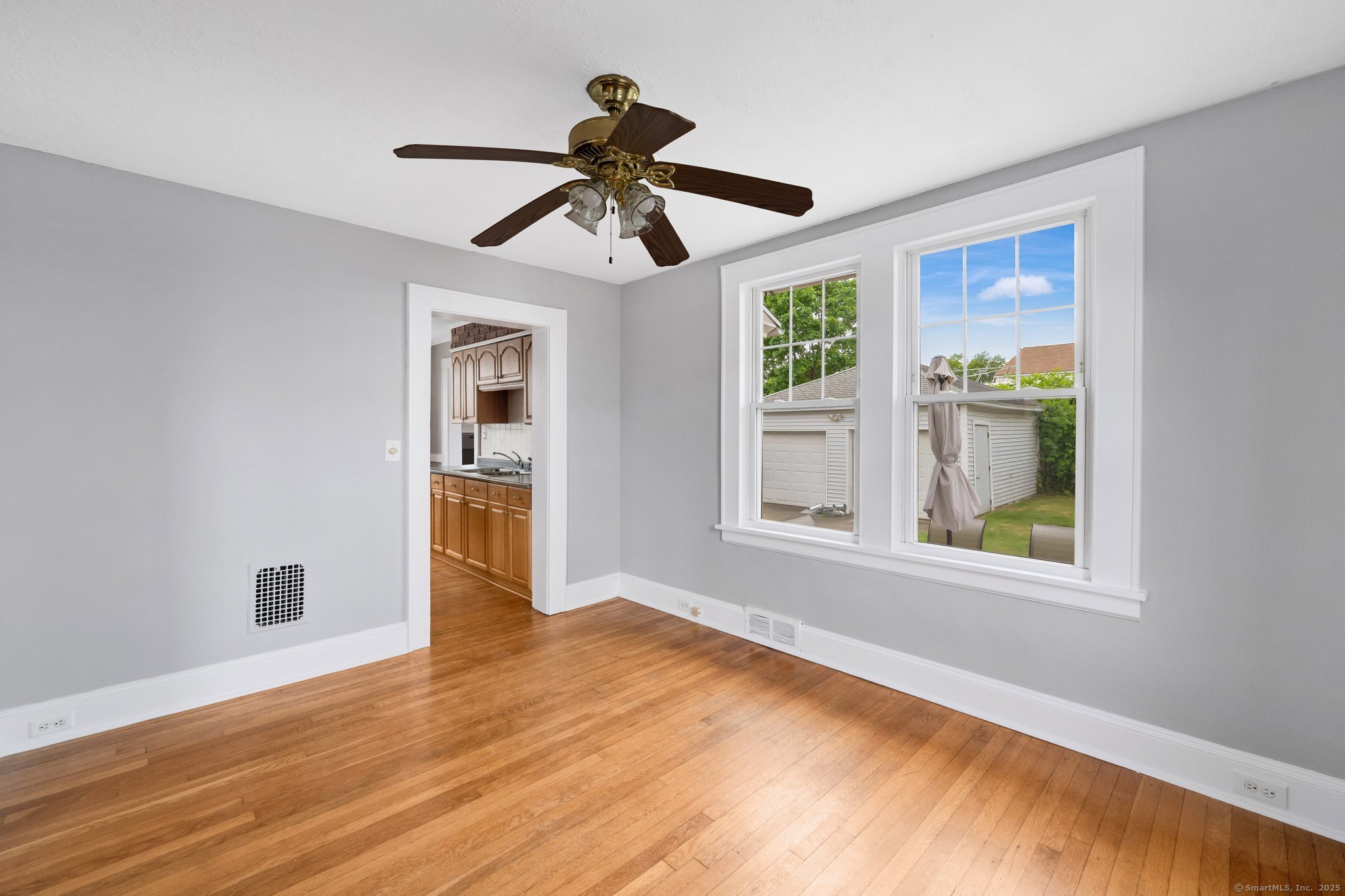 499 Sherwood Place