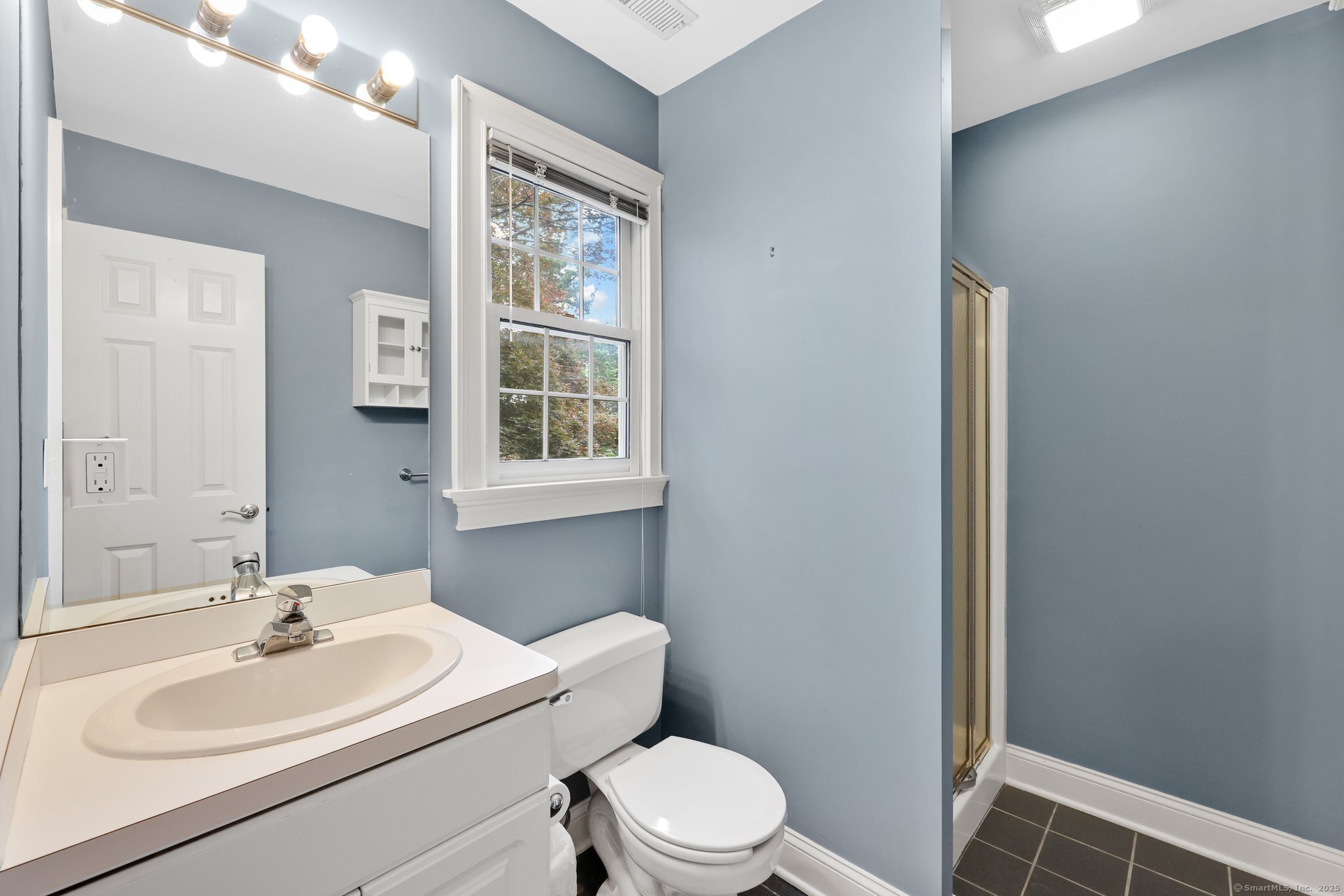 668 Kings Highway West 668