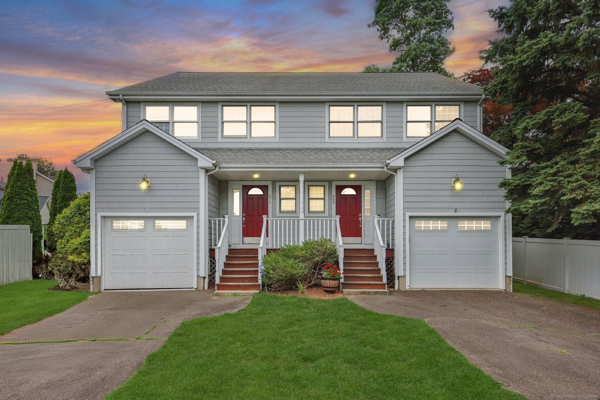 668 Kings Highway West 668
