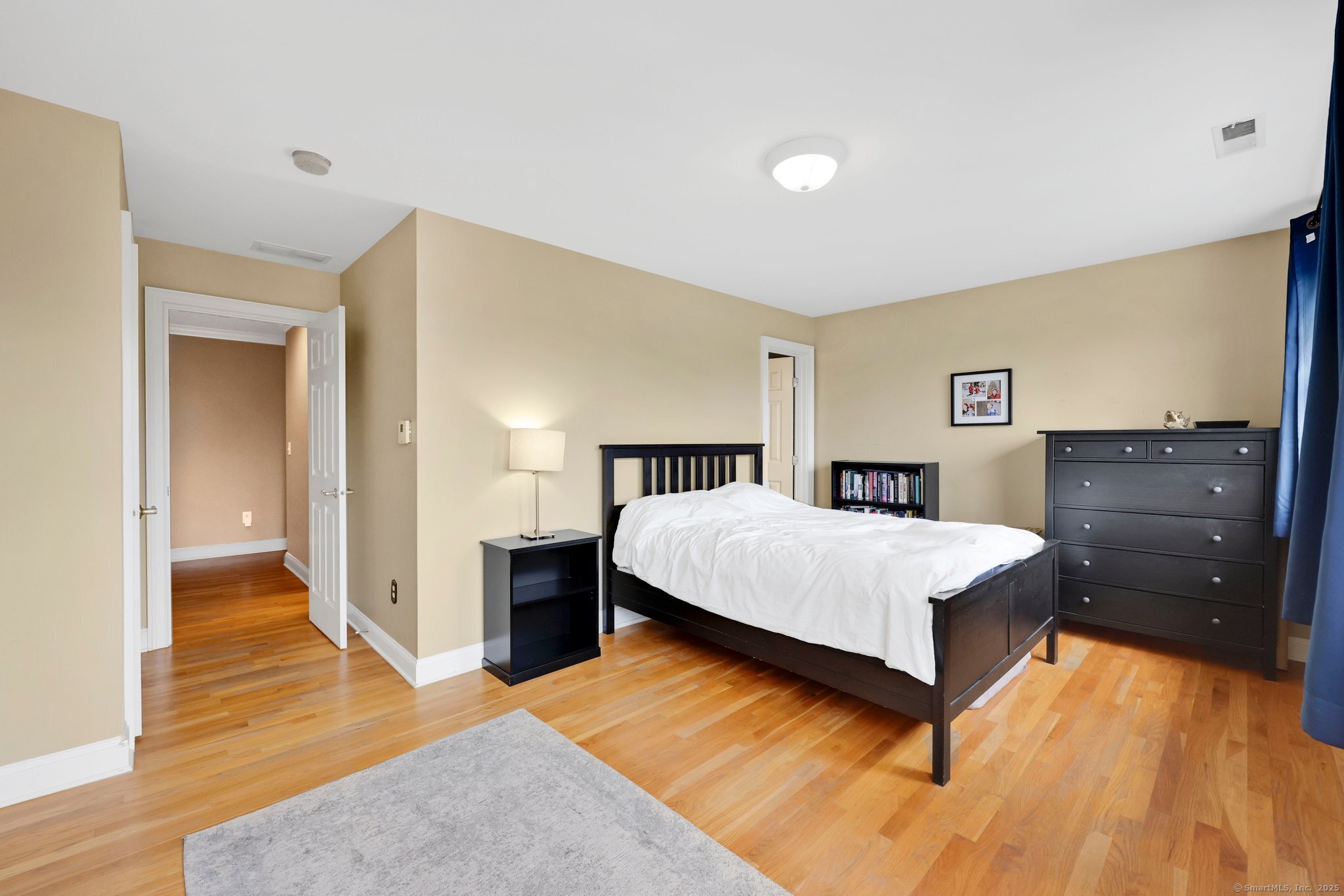 668 Kings Highway West 668