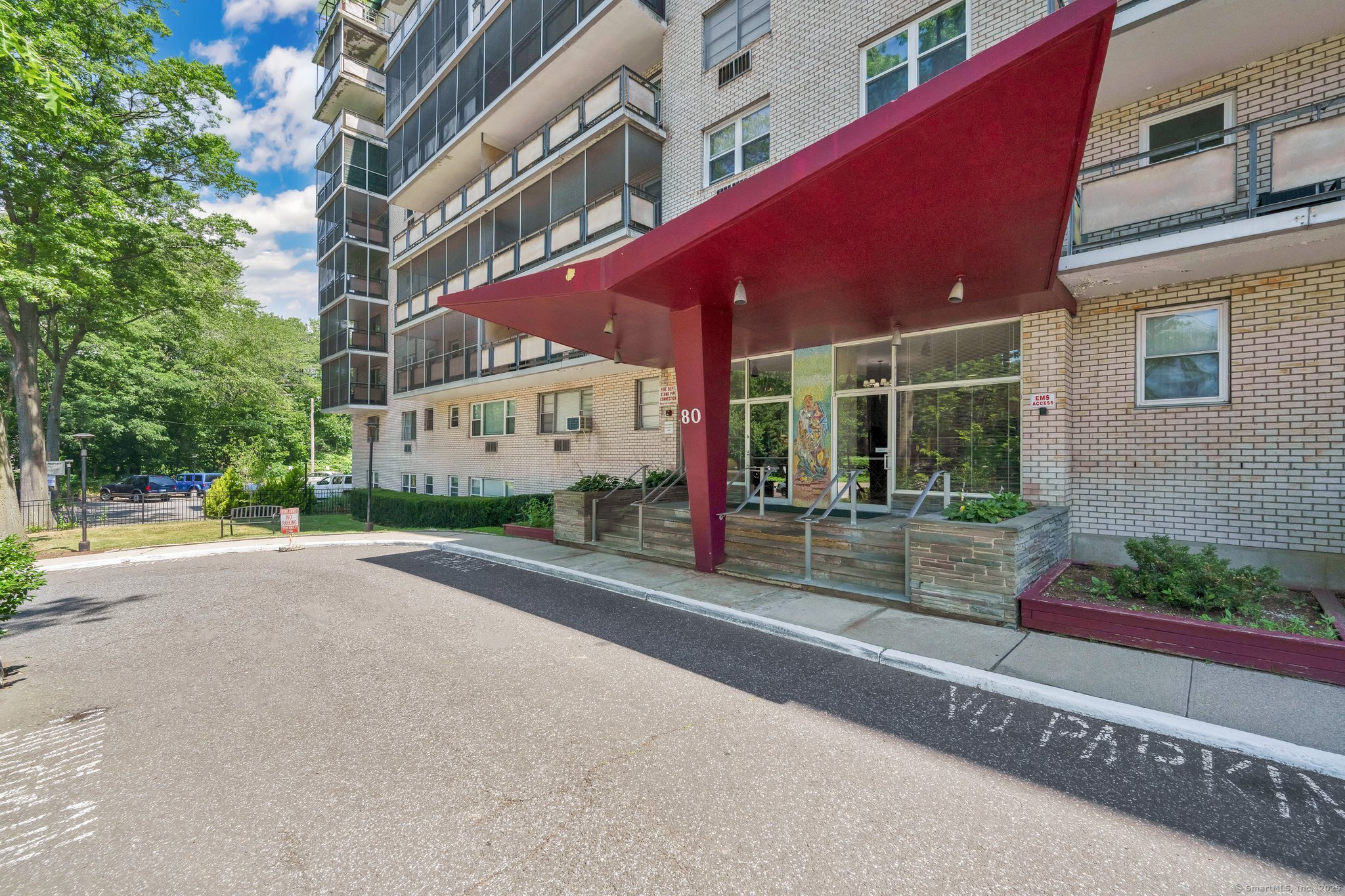 80 Cartright Street 8E