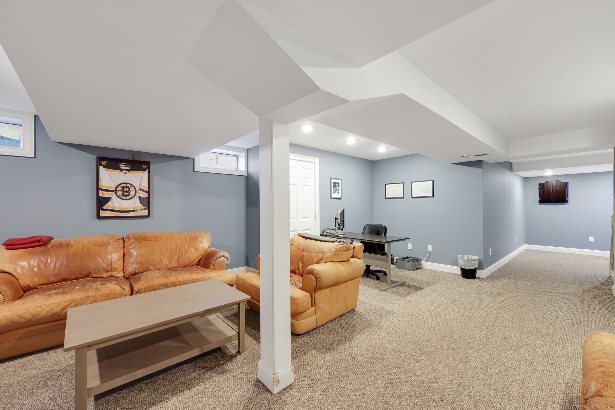 668 Kings Highway West 668