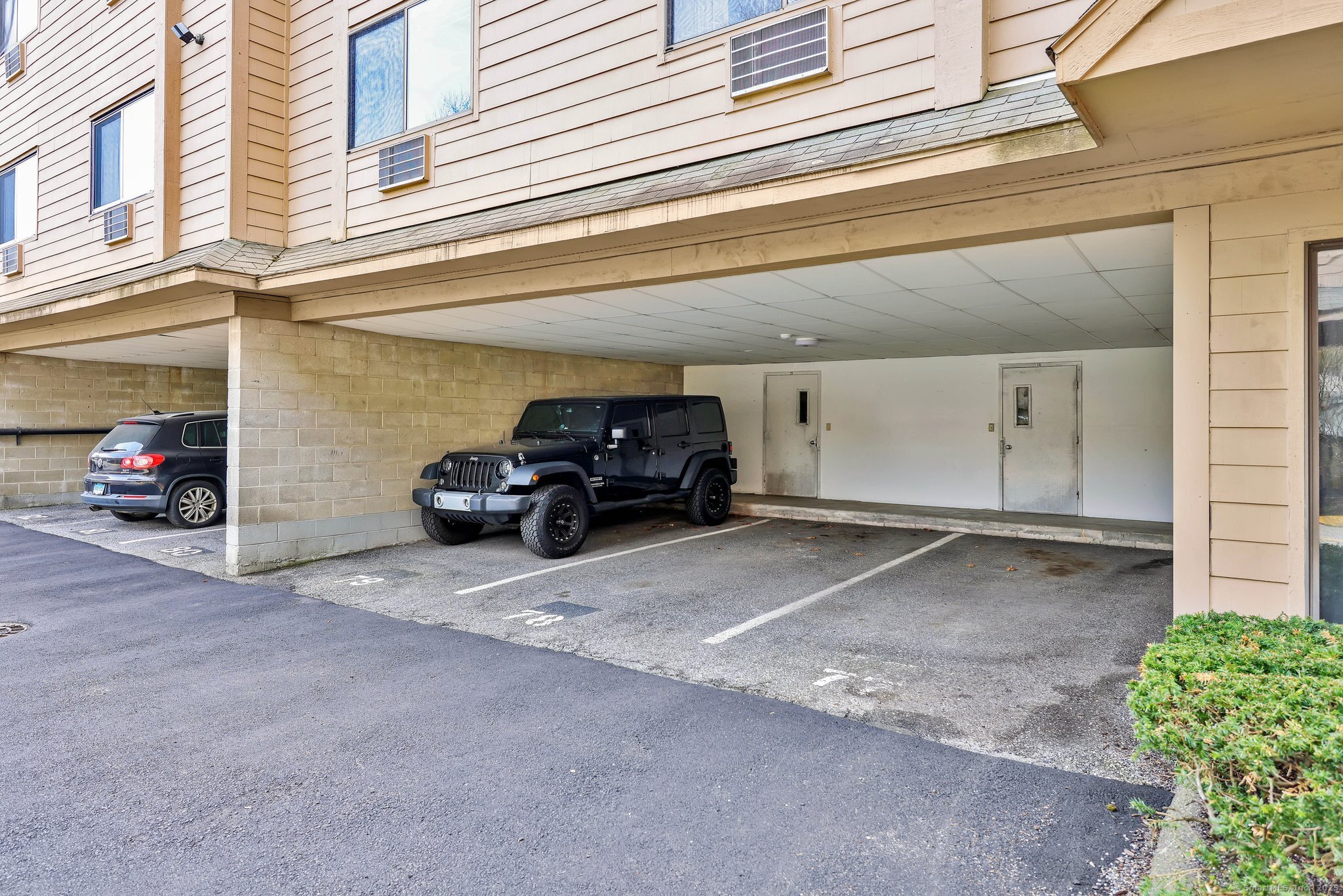 97 Richards Avenue APT AA7