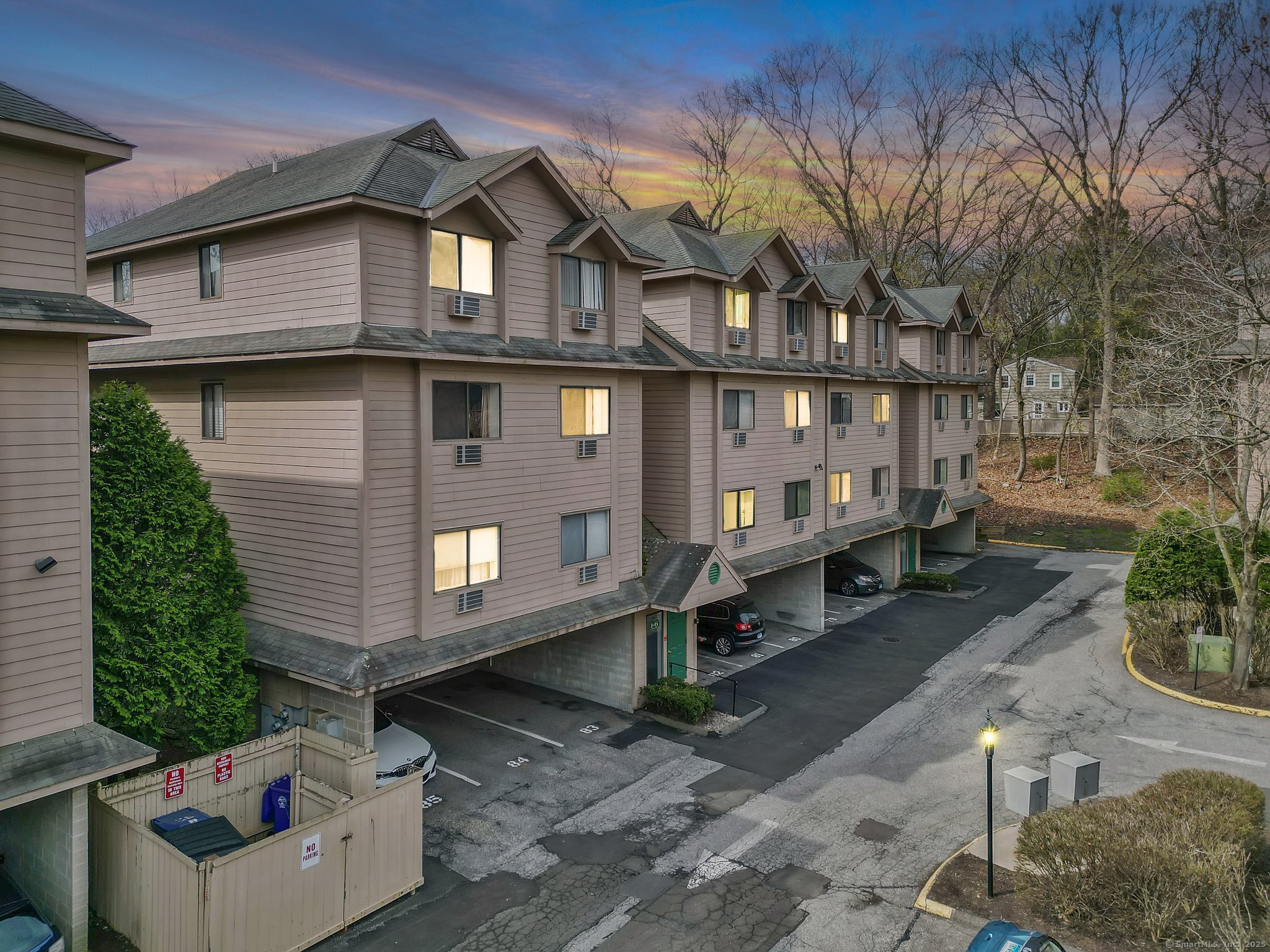 97 Richards Avenue APT AA7