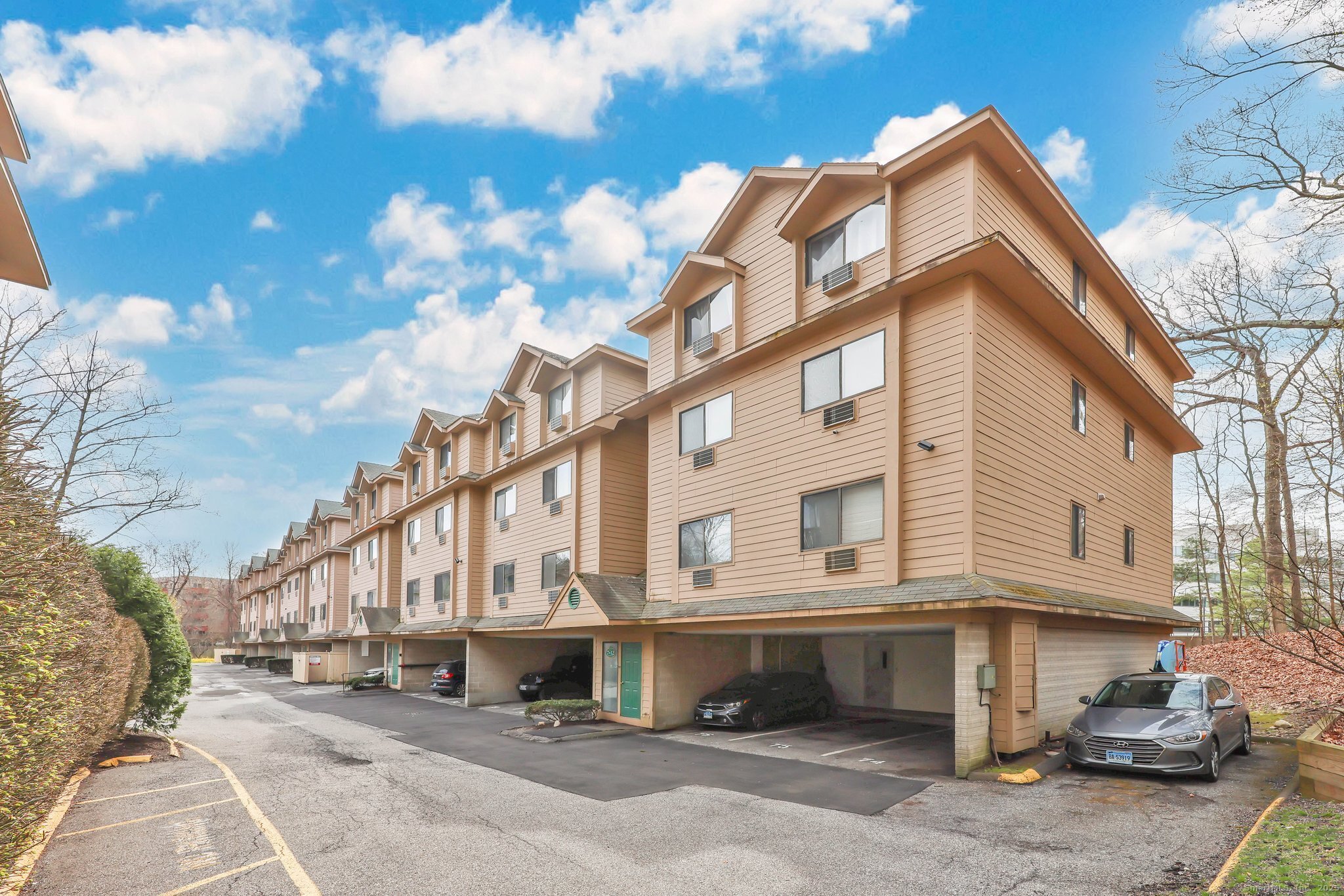 97 Richards Avenue APT AA7