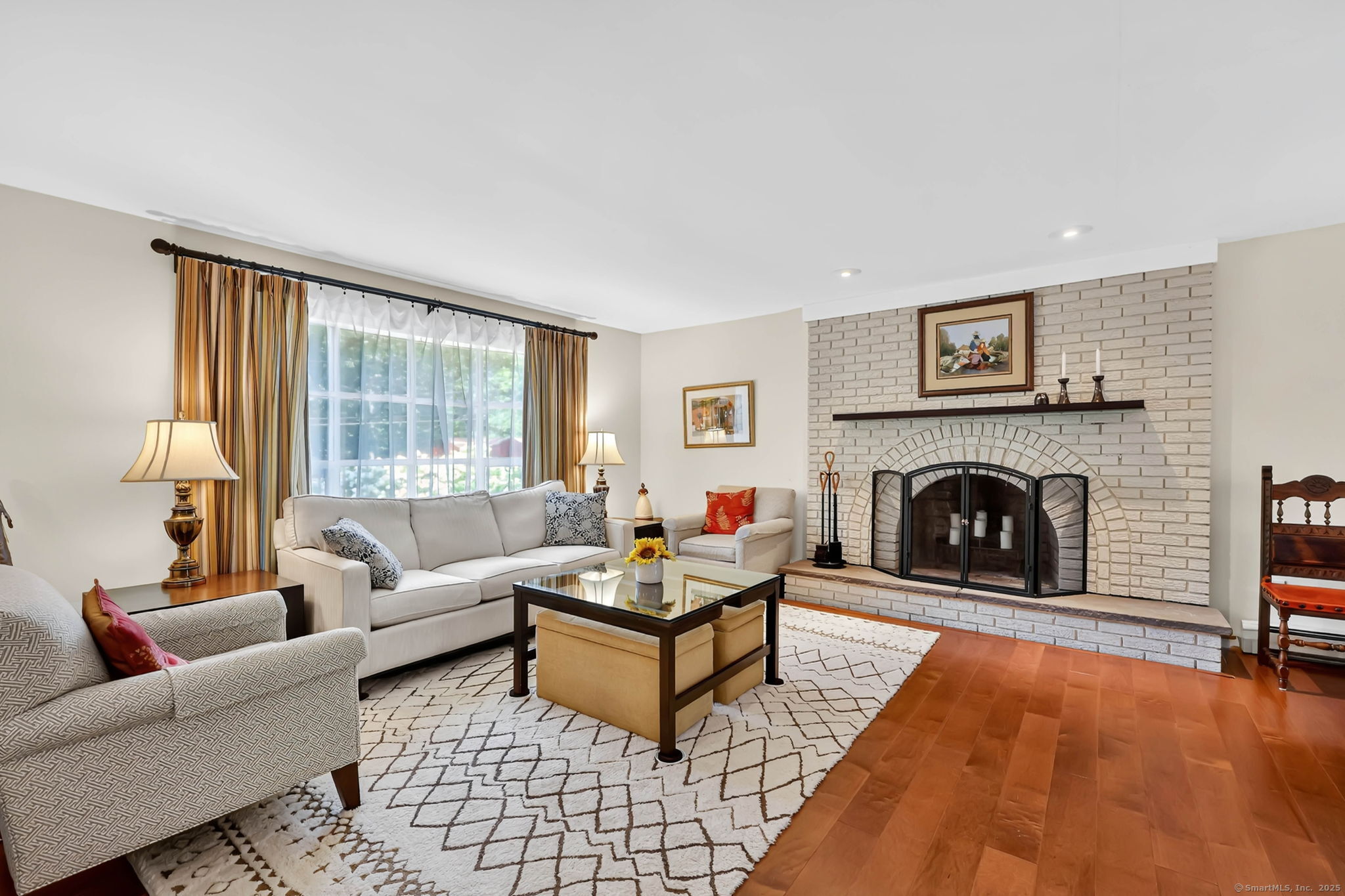 15 Hillside Lane