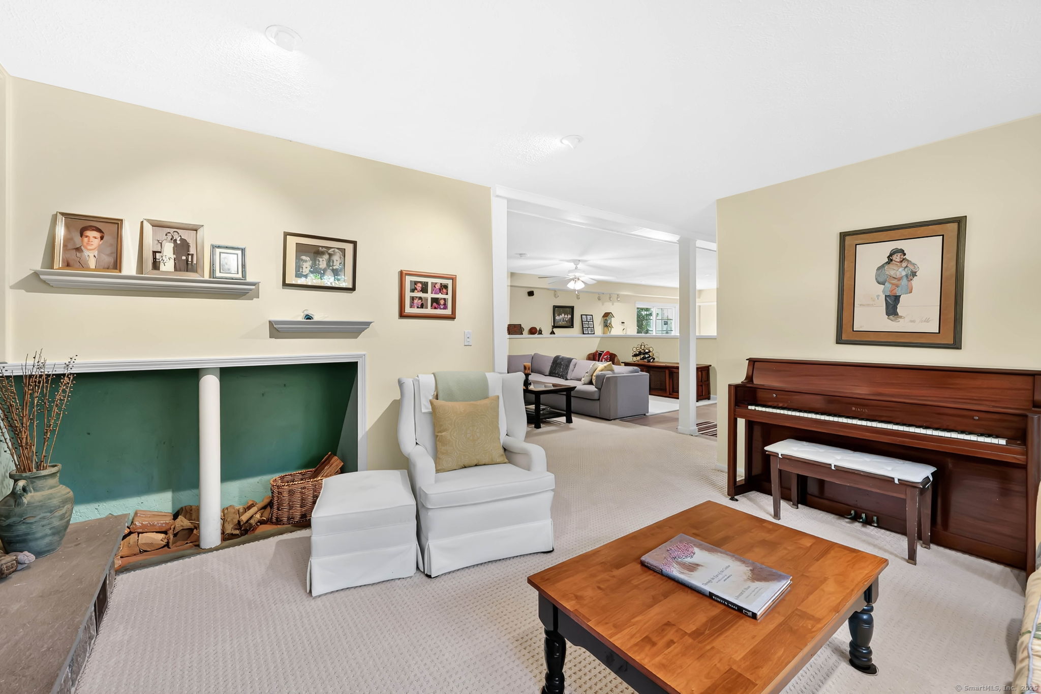 15 Hillside Lane